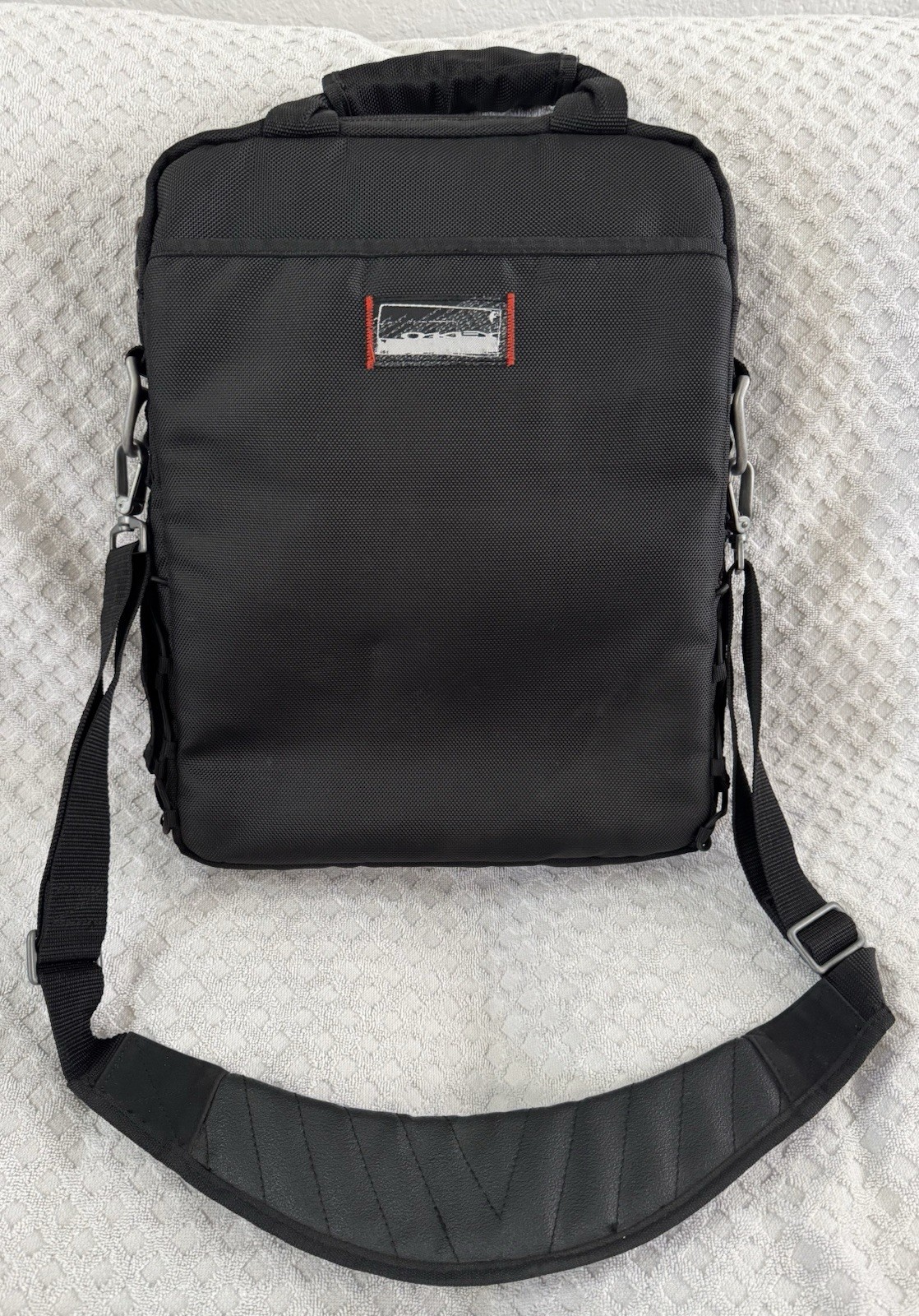 Oakley Tactical Field Gear Vertical Messenger Day Pack Laptop Bag Black Vintage