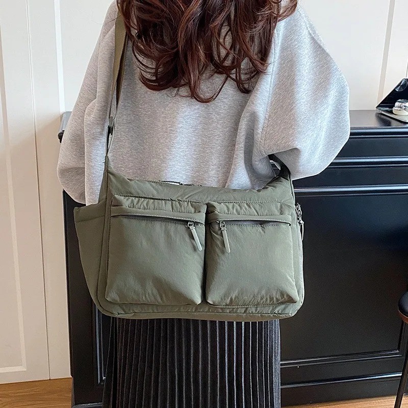 Casual Multi-pocket Messenger Bag Men Women Shoulder Bag Travel Sport Bag