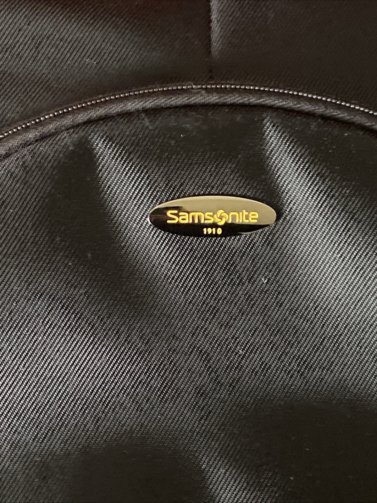Samsonite Proteo Formal Briefcase 14”x17.5″x4″ Black Business Luggage