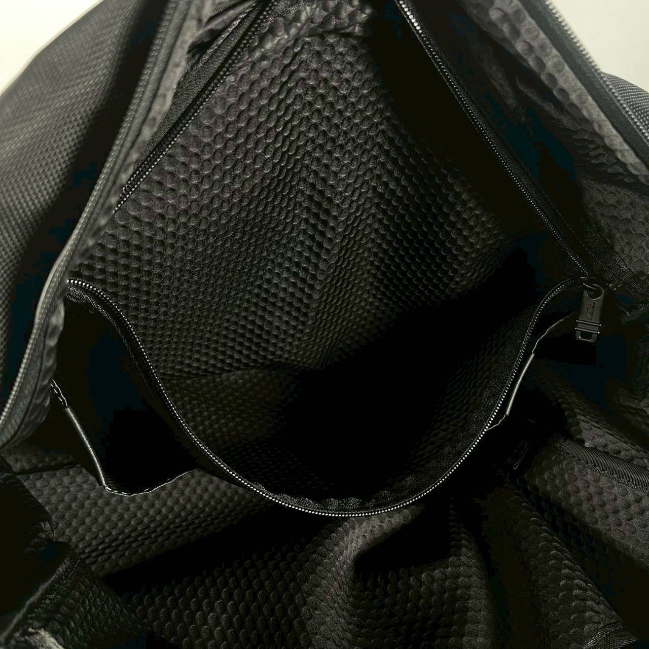Tumi Alpha Bravo Business Nylon Laptop Bag 30cm x 42cm x 16cm, Used