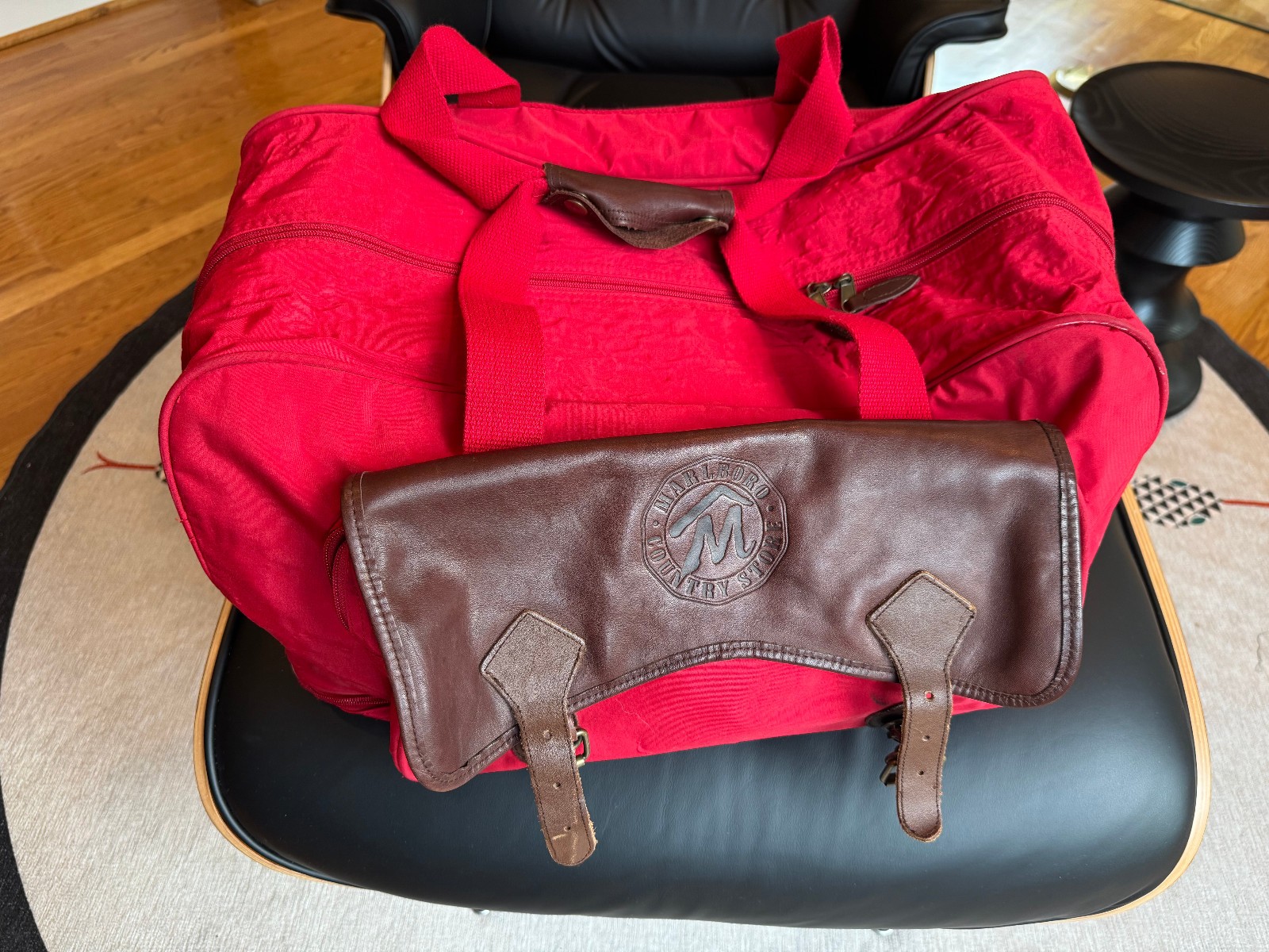 Vintage Marlboro Bag Red Country Store Duffle Leather Flap Travel Bag Gear 90s