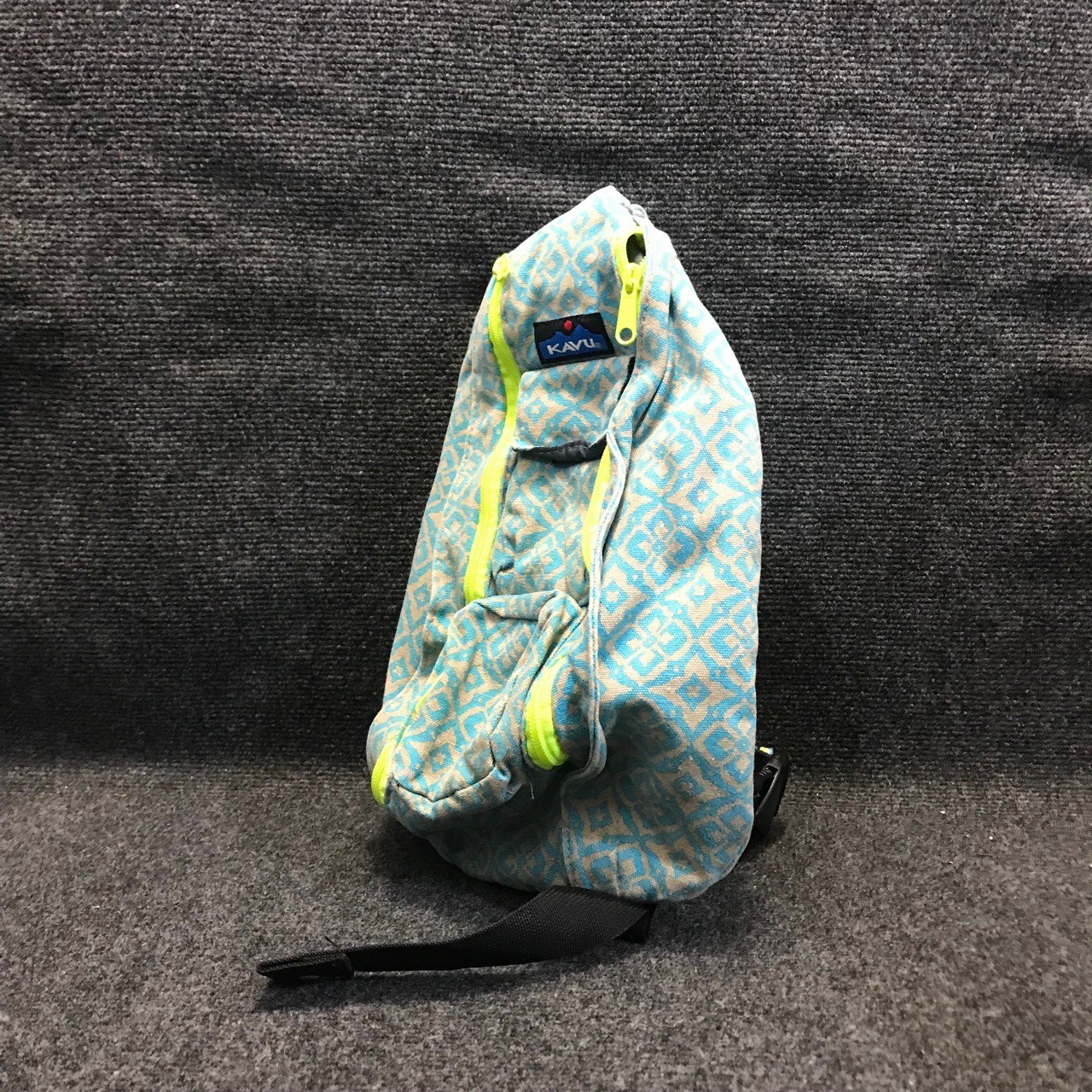 KAVU Rope Sling Bag Blue Tan Geometric Cross Body Outdoor Travel Backpack