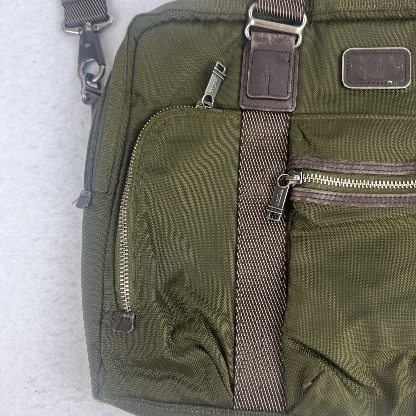 TUMI Alpha Bravo Anthracite Nylon Green Computer Briefcase Expandable Laptop Bag