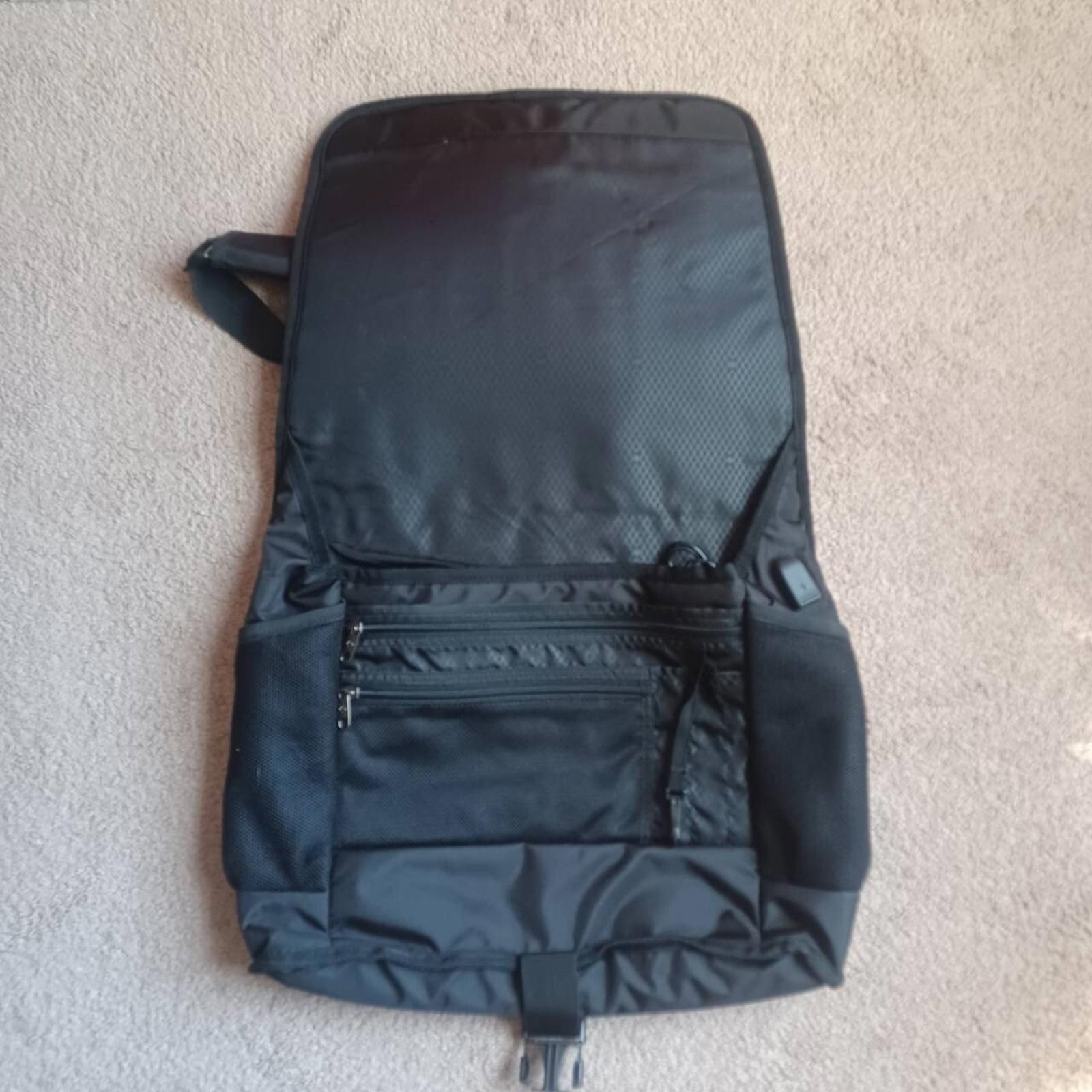 Samsonite Quadrion Laptop Messenger Bag Professional Business Shoulder Bag Black