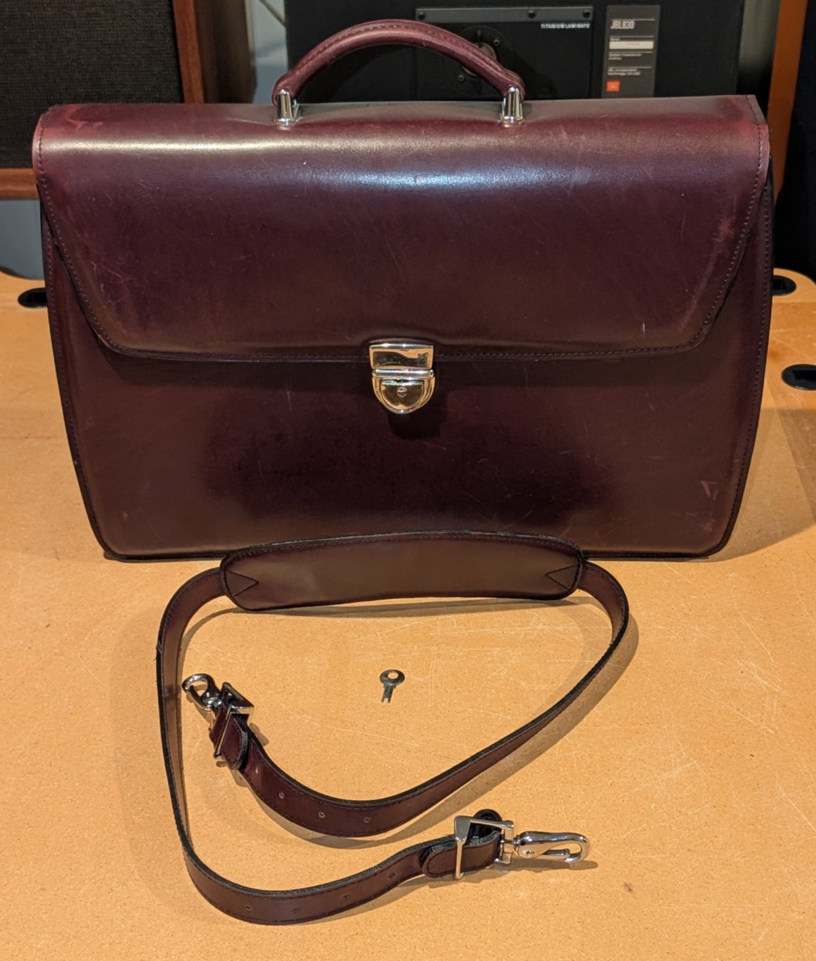VTG Burgundy Leather Briefcase Jack Georges Originals Lockable w strap & key