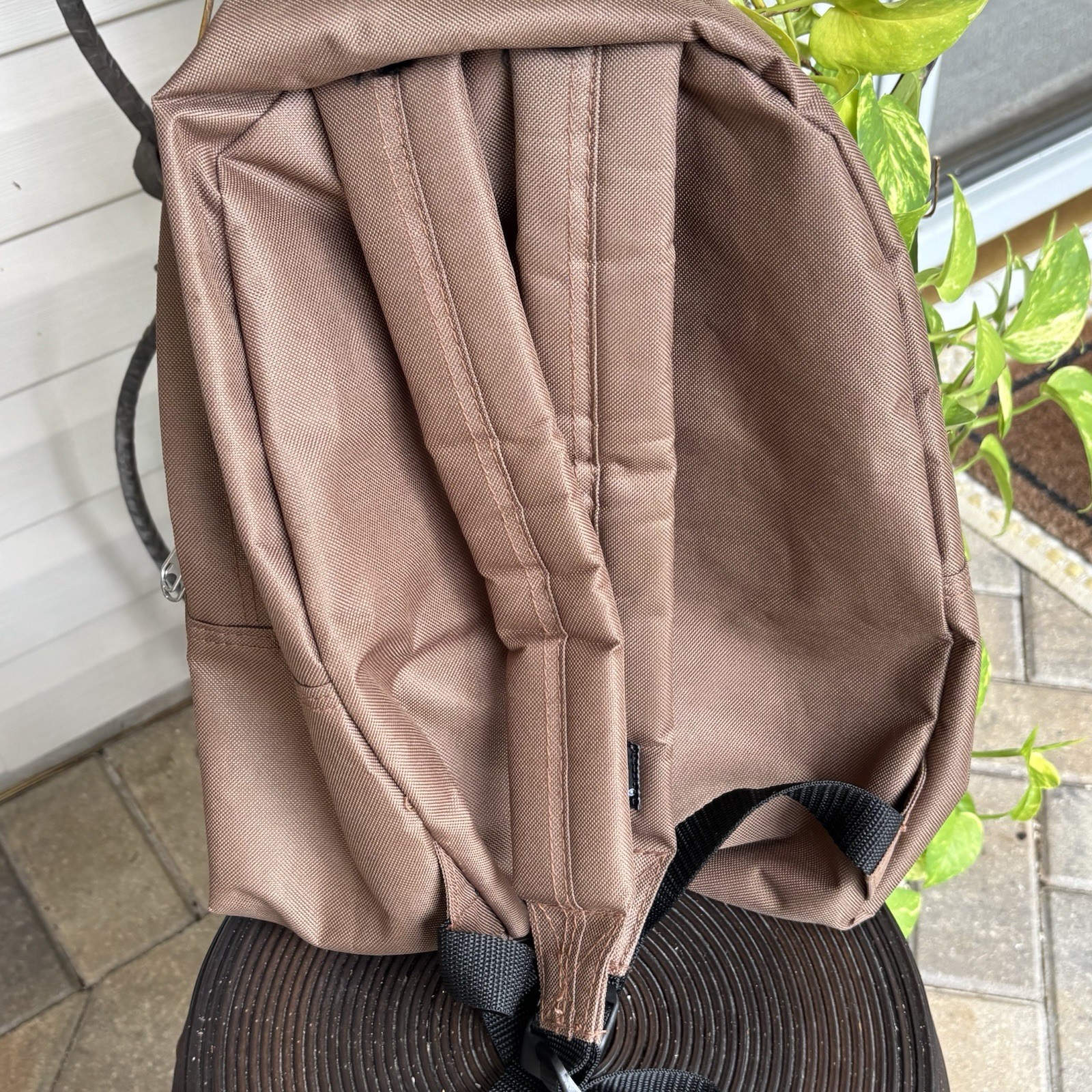 Everest Unisex Basic 15″ Backpack BROWN