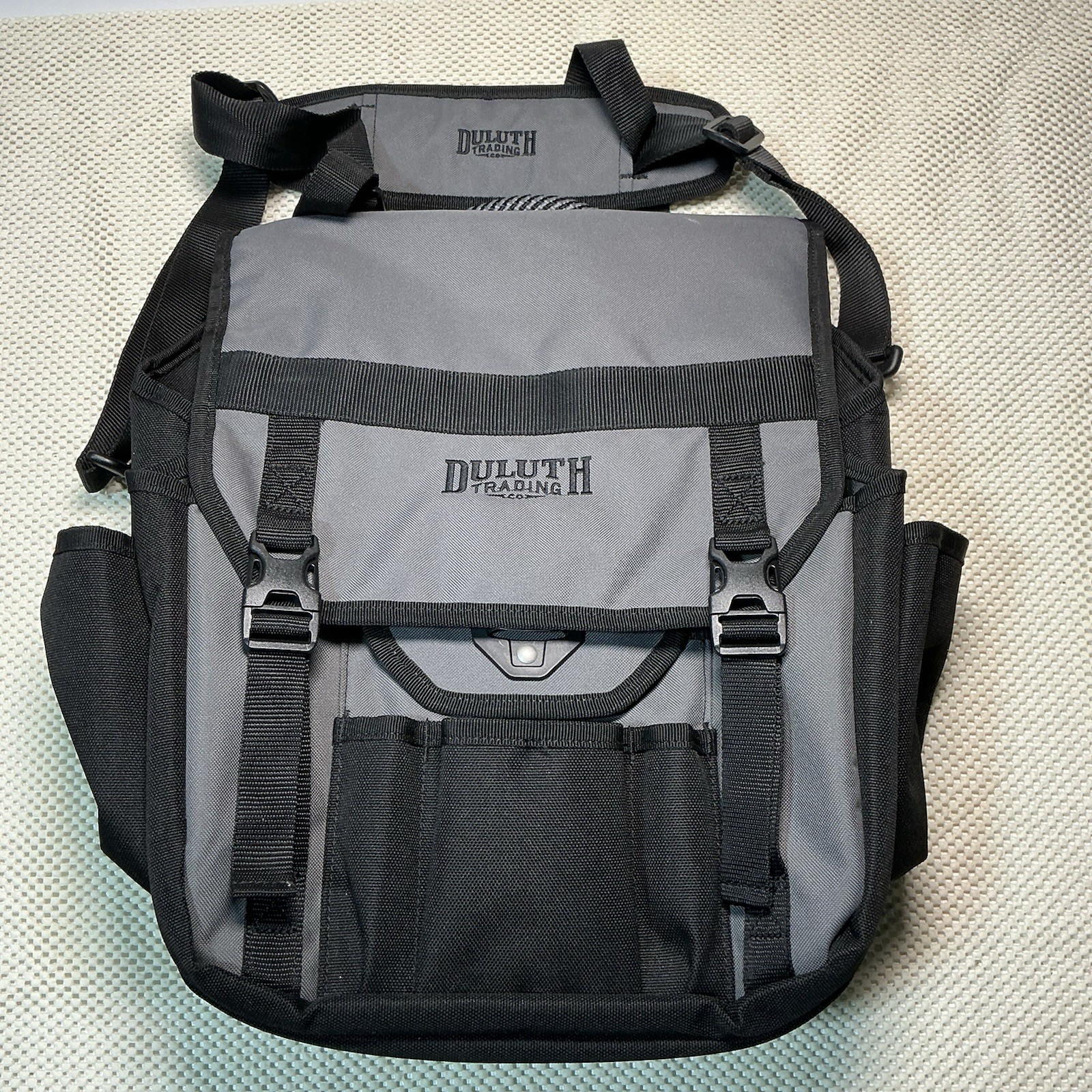 Duluth Trading Cab Commander Car Truck Seat Organizer Laptop Messenger Work Bag