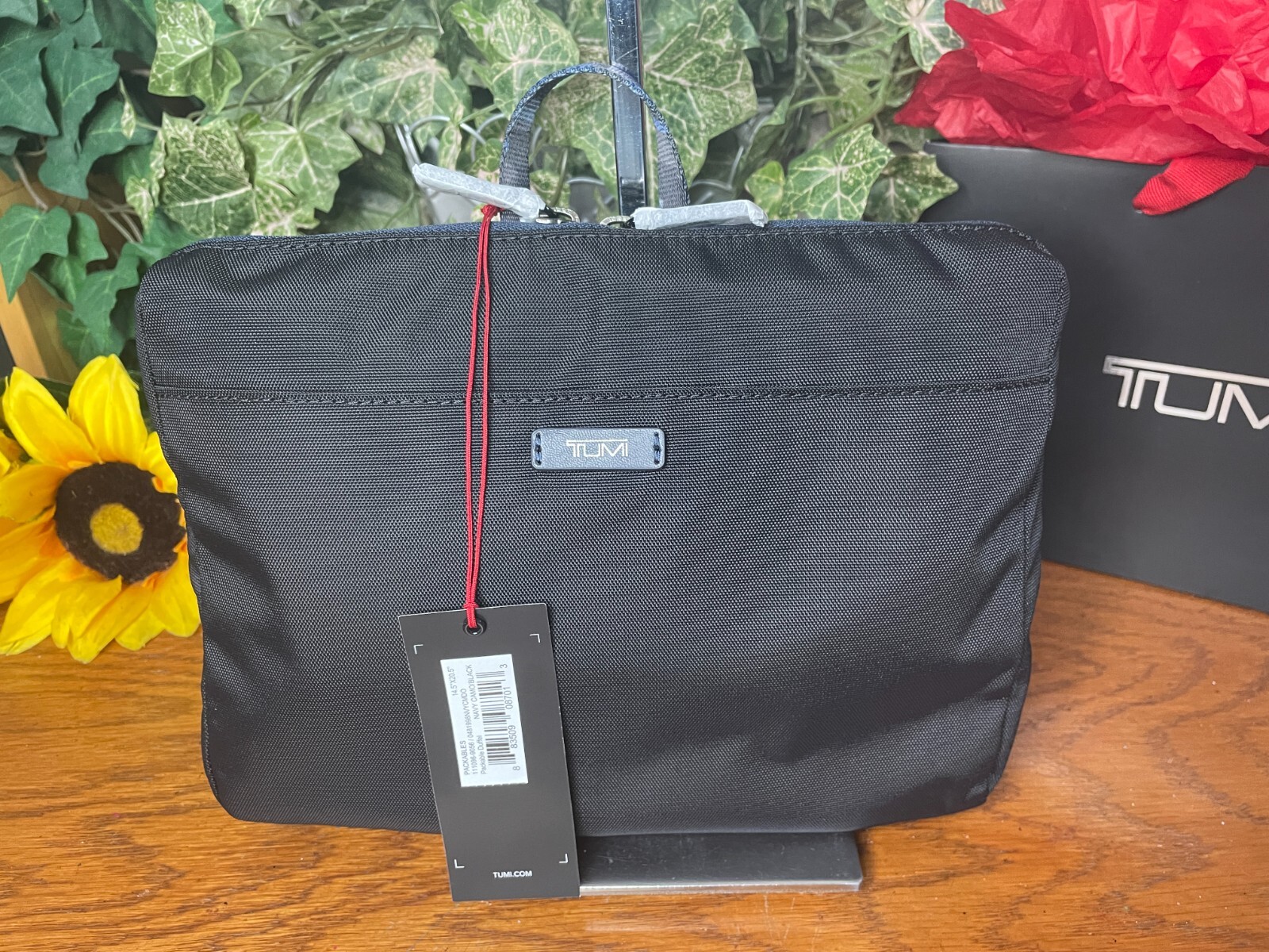 NWT TUMI NAVY CAMO BLACK PACKABLE DUFFLE FOLDABLE DUFFEL TOTE BAG TRAVEL CARRYON
