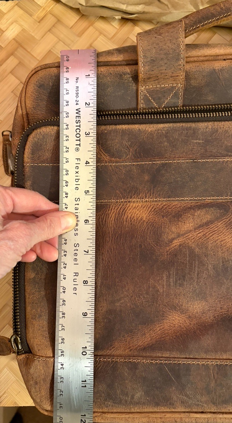 KomalC Vintage Distressed Leather 16”Laptop Briefcase Messenger Bag Strap NWT