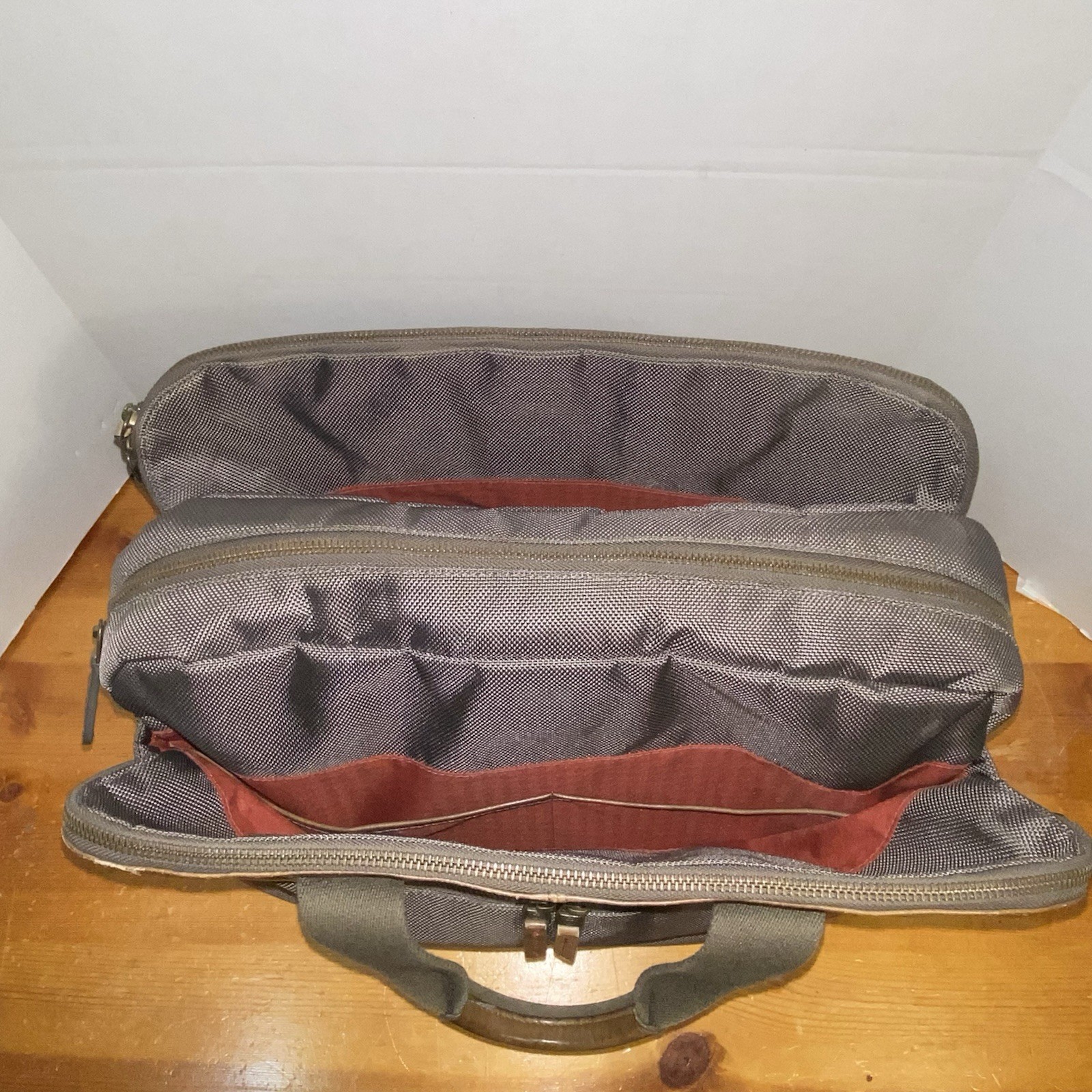 Tumi T-Tech Forge Bethelhem Portfolio Business Briefcase Leather Canvas