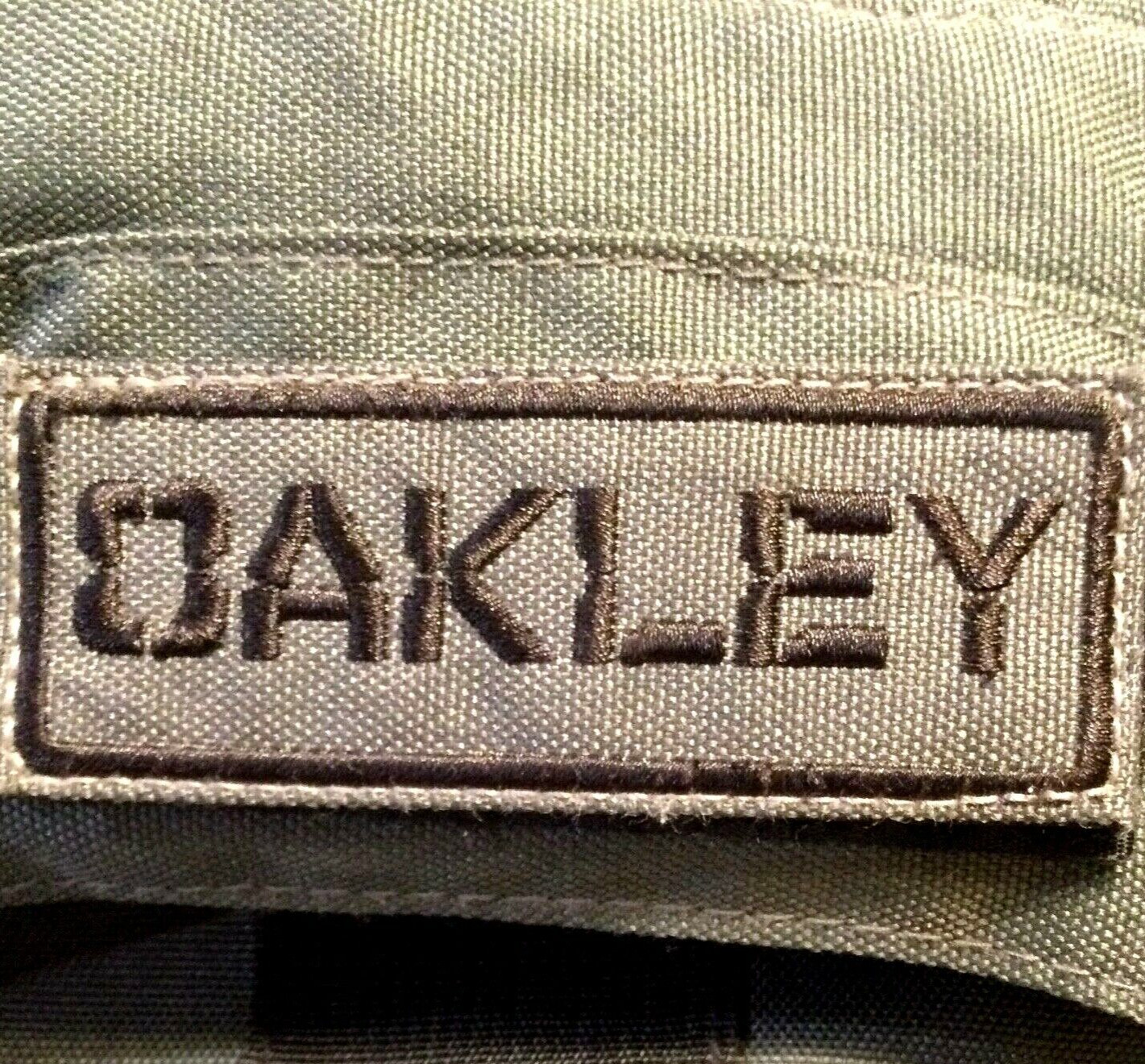 RARE OAKLEY AP MECHANISM BACKPACK Shadow Grey Tactical Gear Hiking Day Pack Bag