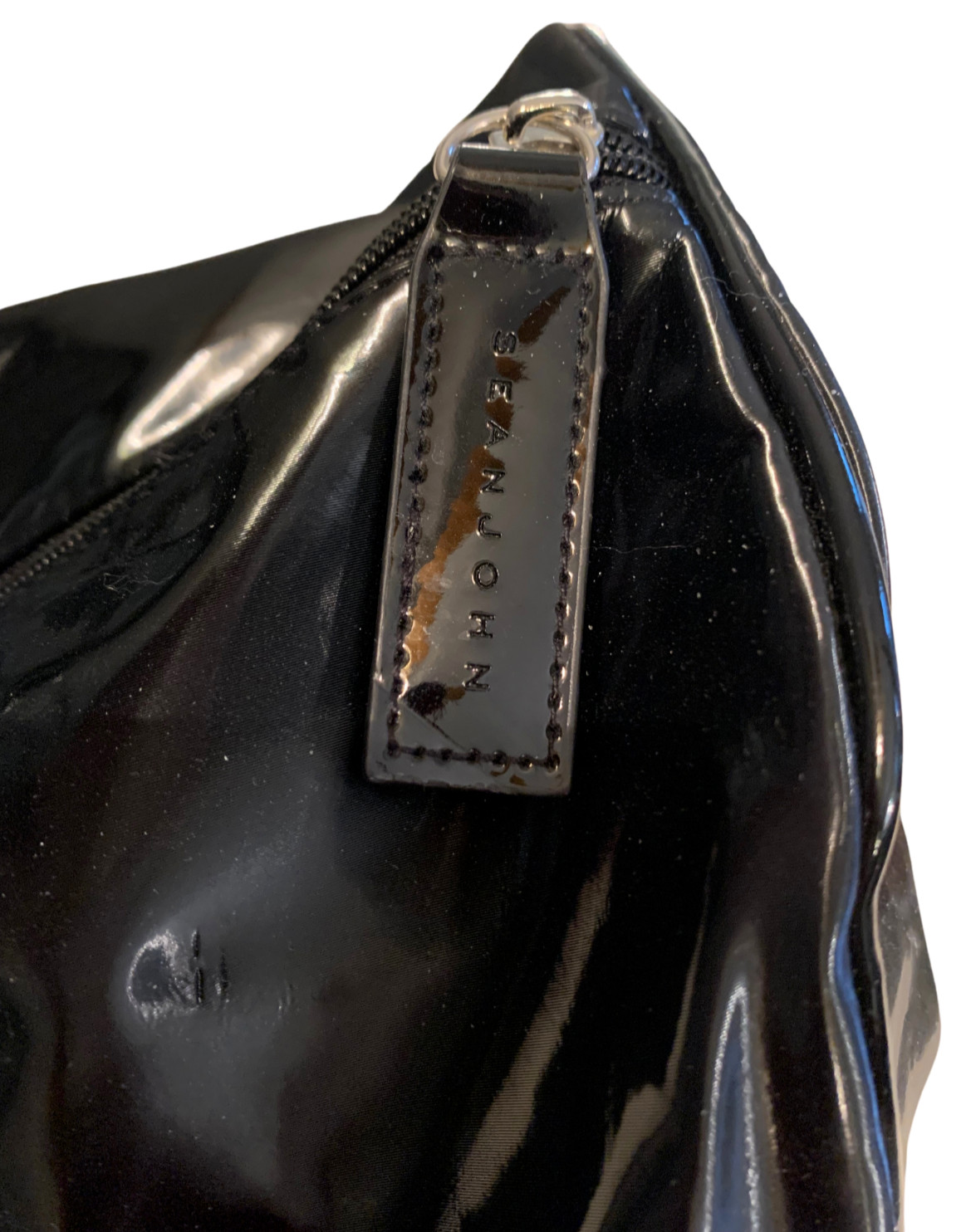 SEAN JOHN DUFFLE BAG WEEKENDER MAGNETIC BLACK ZIP CLOSURE DOUBLE HANDLE 20″X11″