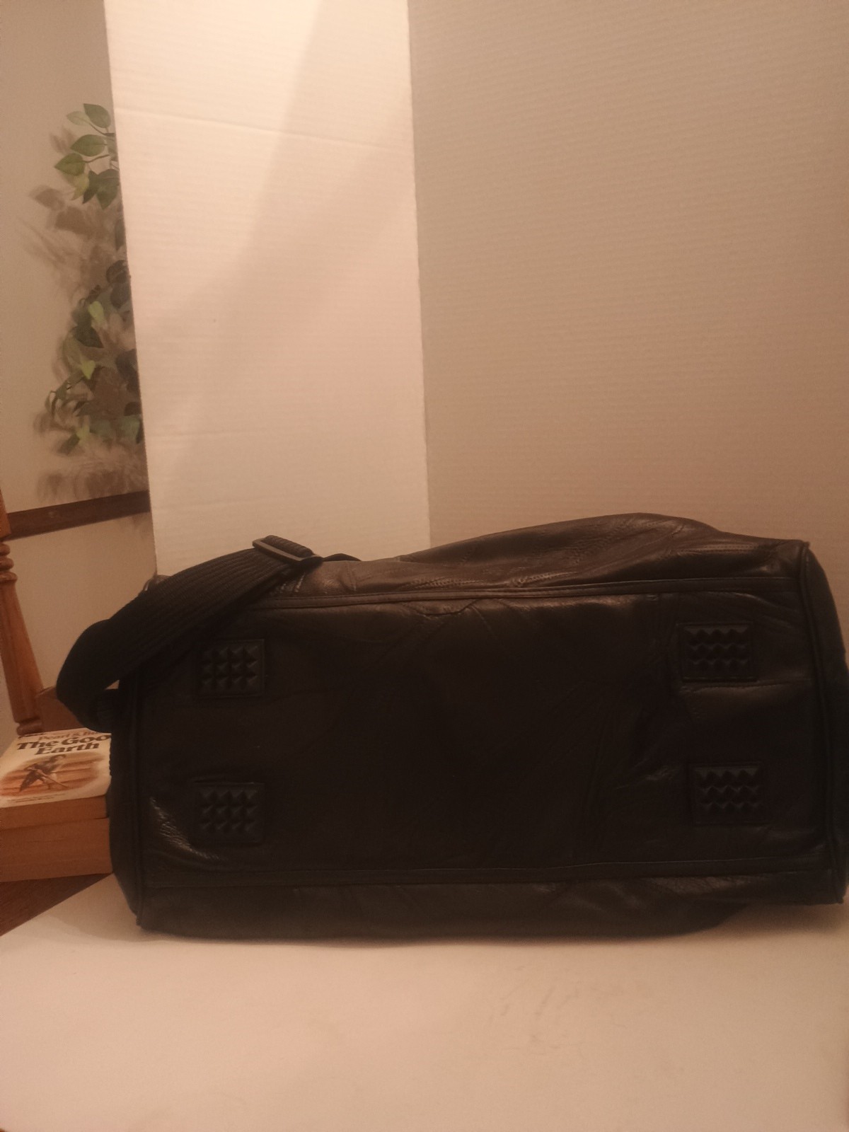 Small Duffle Bag Genuine Leather Shoulder Strap And Handles Black