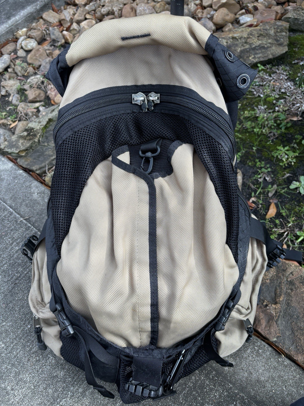 Vintage Y2K Oakley Icon Backpack Desert Tan Black Military Rucksack Camping Bag