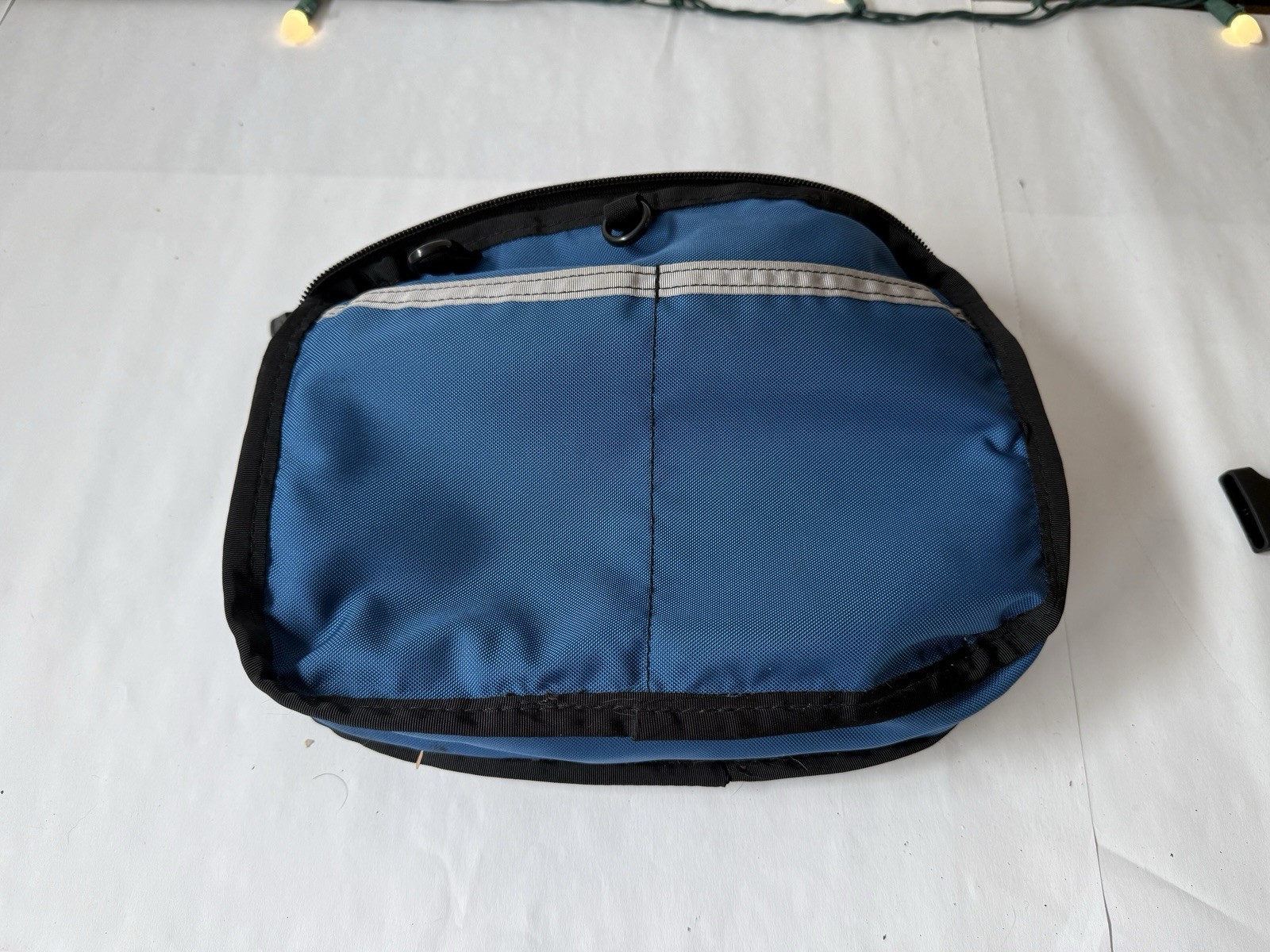 Tom Bihn Black Ballistic Side Kick + straps/stabilizer/gatekeeper belt. Island.