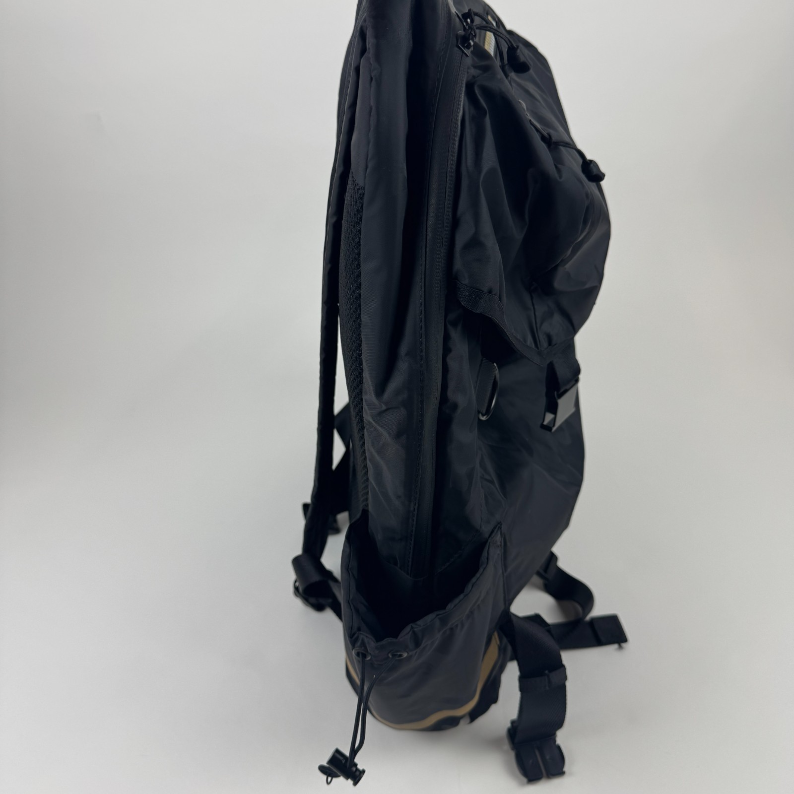 Authentic Canada Goose x Want Les Essentials E90 Black Backpack Rare Italy