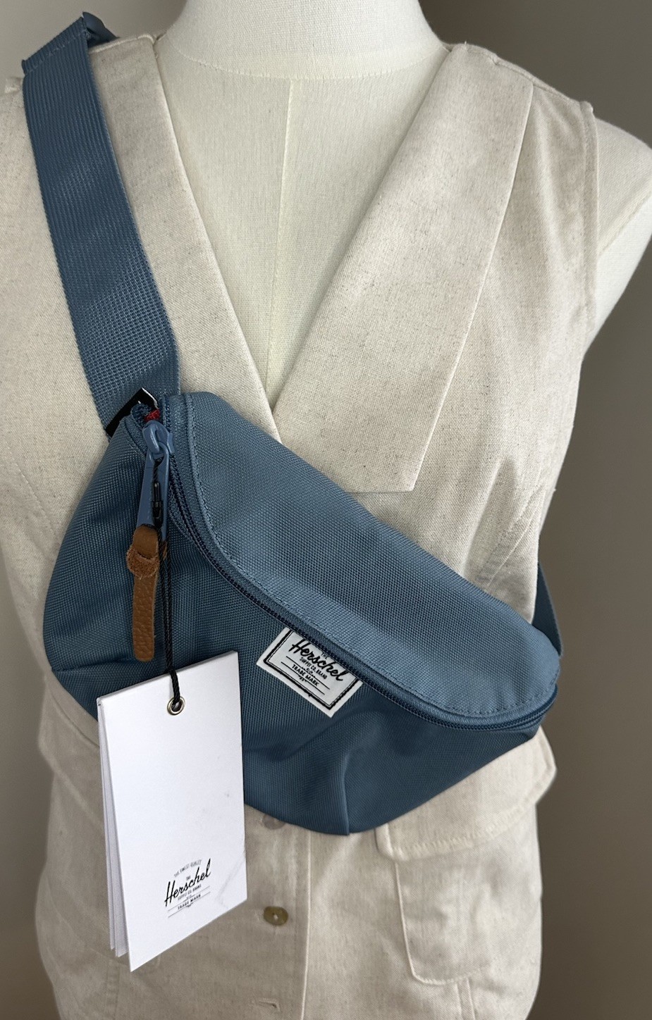 Herschel Supply Co. Hip Pack 1L Blue Fanny Pack Belt Bag NEW Bluestone