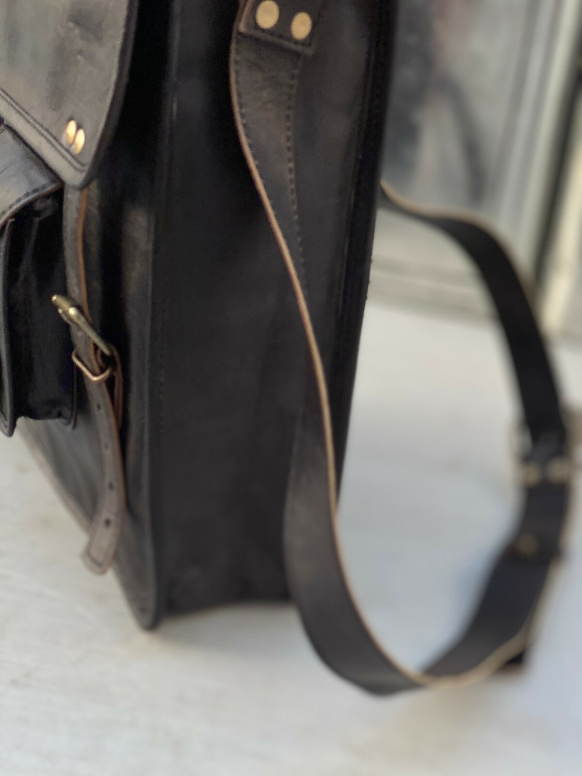 GVB Best Seller genuine leather messenger laptop satchel handmade vintage bag