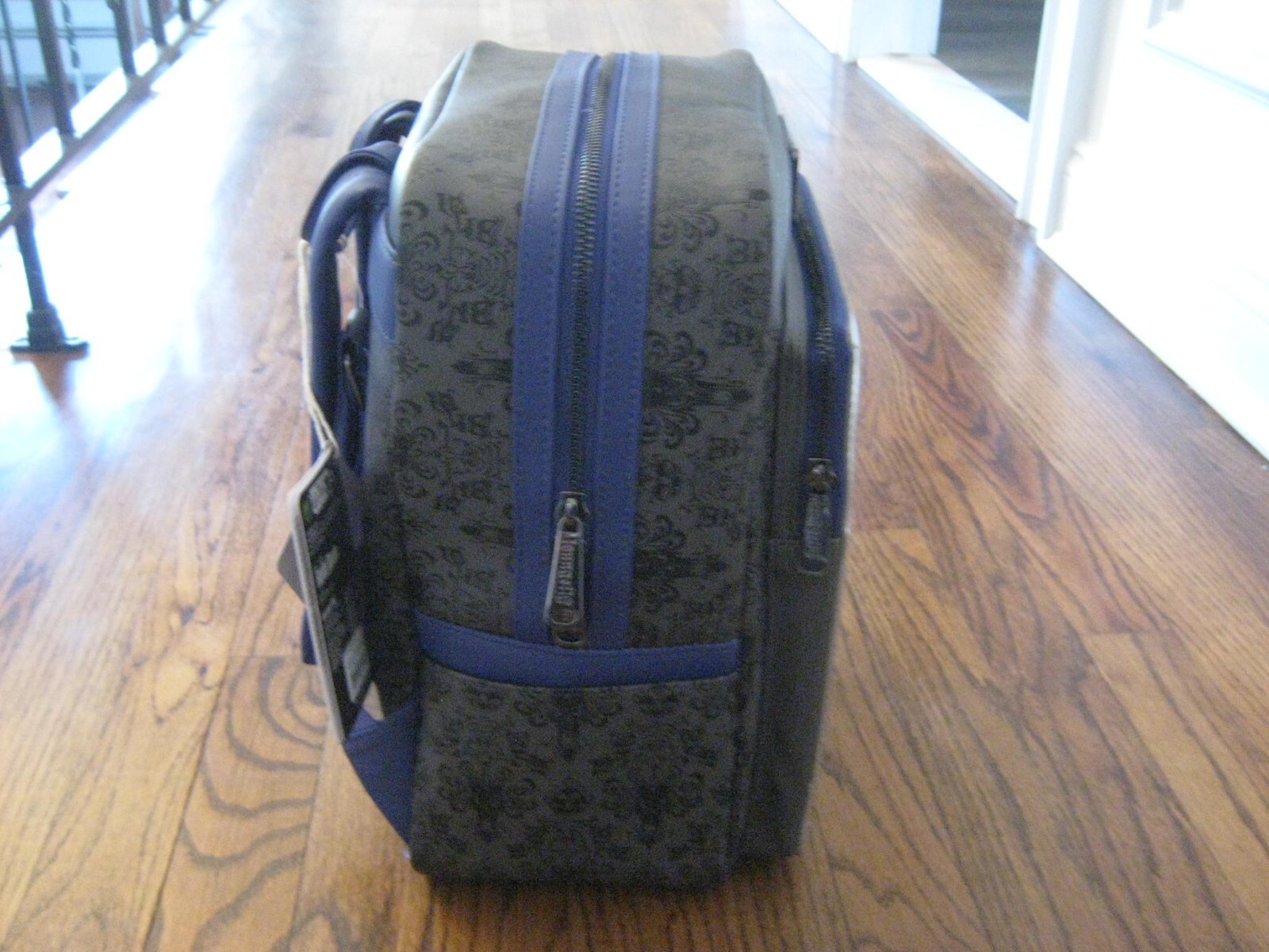 Loungefly Disney Haunted Mansion Black Widow Bride Lenticular Backpack New!