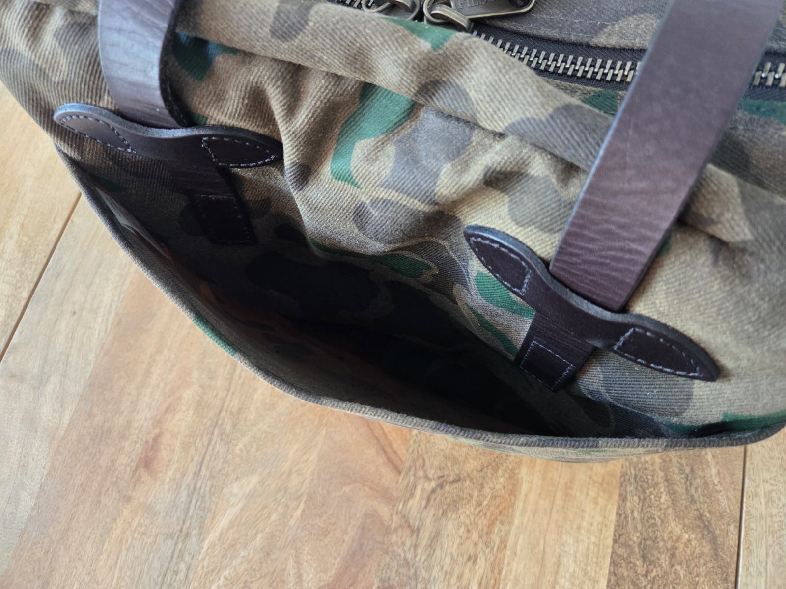 Filson Waxed Rugged Twill Tote Bag With Zipper | Dark Shrub Camo | Ltd. Edition