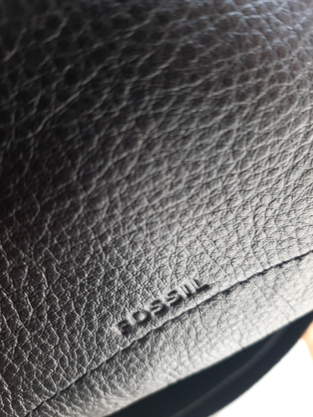 Fossil Men’s Haskell Black Leather Briefcase Business Attache 16.5″X4″X12.5″ NEW