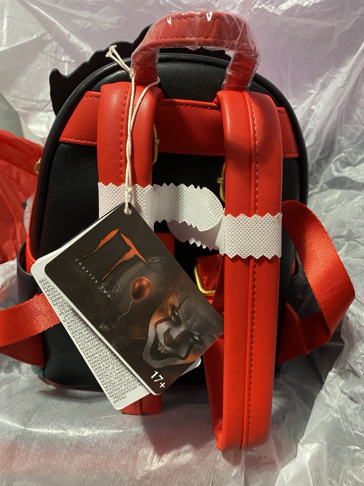 Loungefly It Pennywise – Derry Cosplay Light-Up Mini Backpack