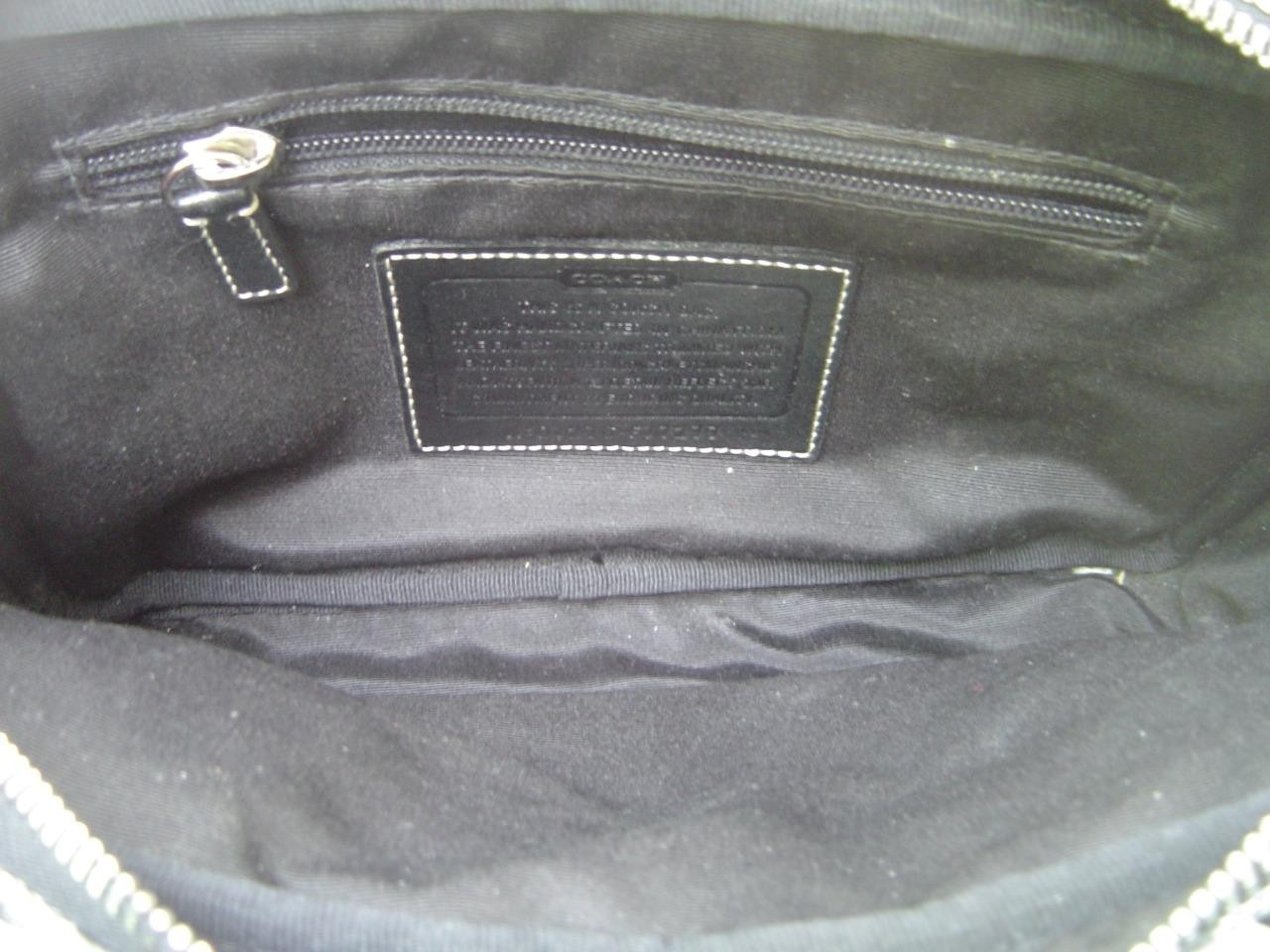 AUTHENTIC COACH MENS BLACK AND WHITE SIGNATURE STRIPE LARGE POUCH #77277 VGC