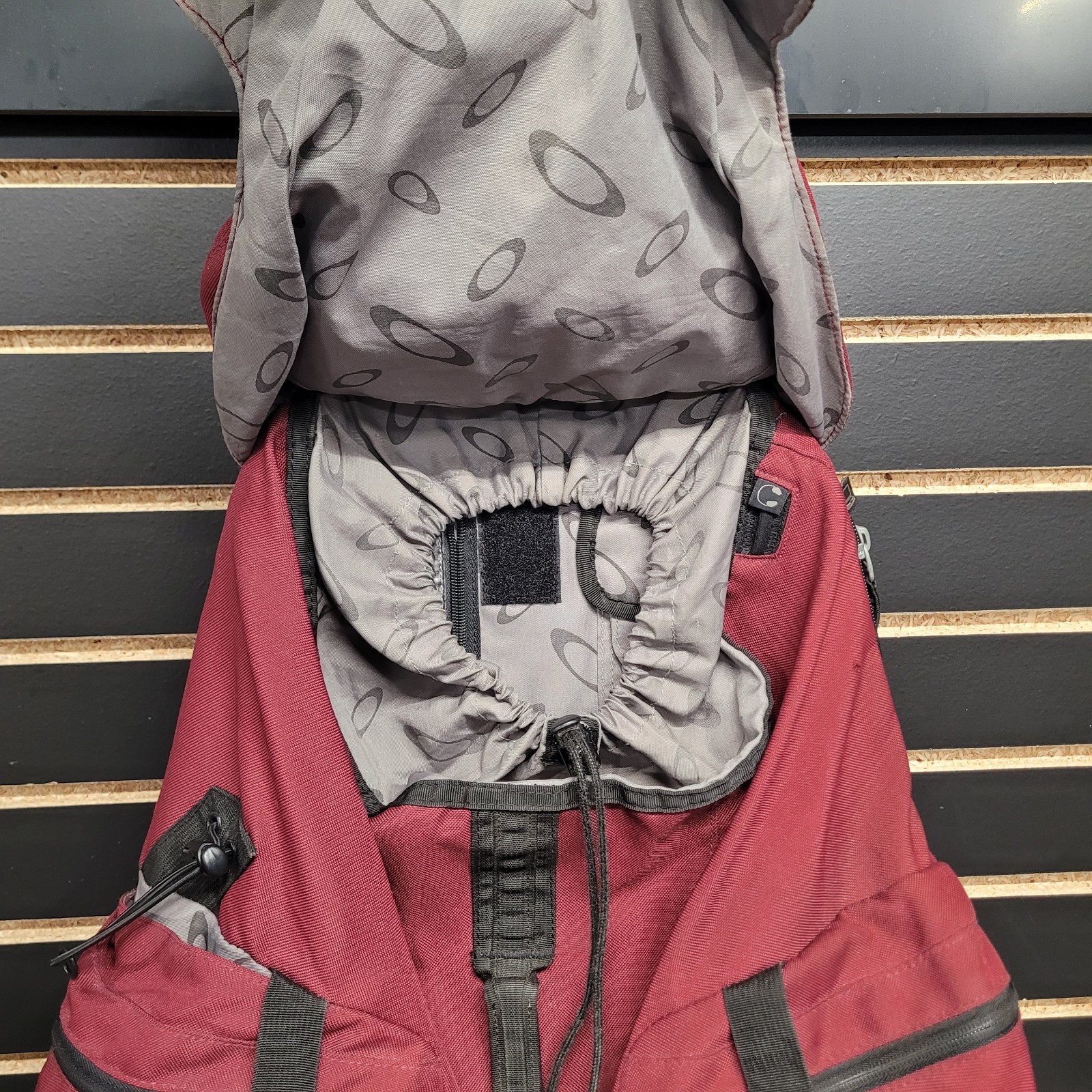 Y2K Vintage Oakley Kitchen Sink Backpack Laptop Bag Tactical Equipment Maroon