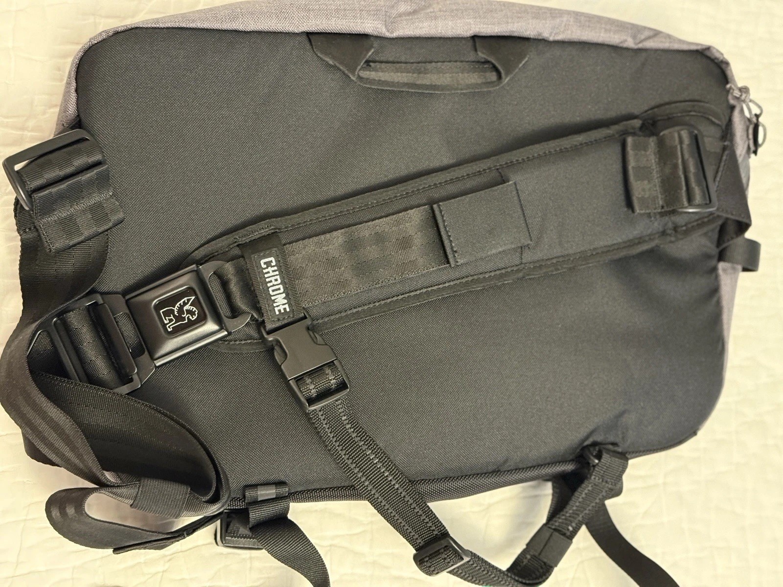 Chrome Industries Kadet Max Sling Messenger Bag 15L Castlerock Twill Gray