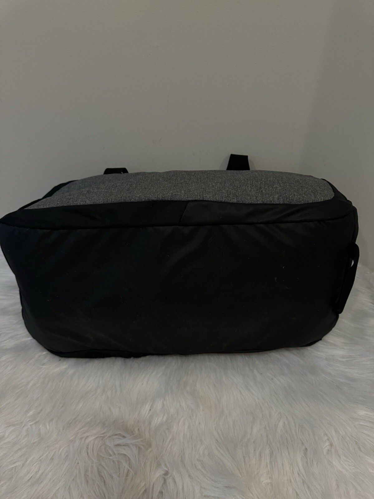 UNDER ARMOUR Men’s UA Undeniable 4.0 Duffle Bag Gym Graphite / Black