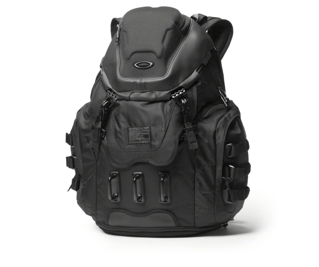 Oakley Men’s Kitchen Sink Backpack One Size – Stealthblack