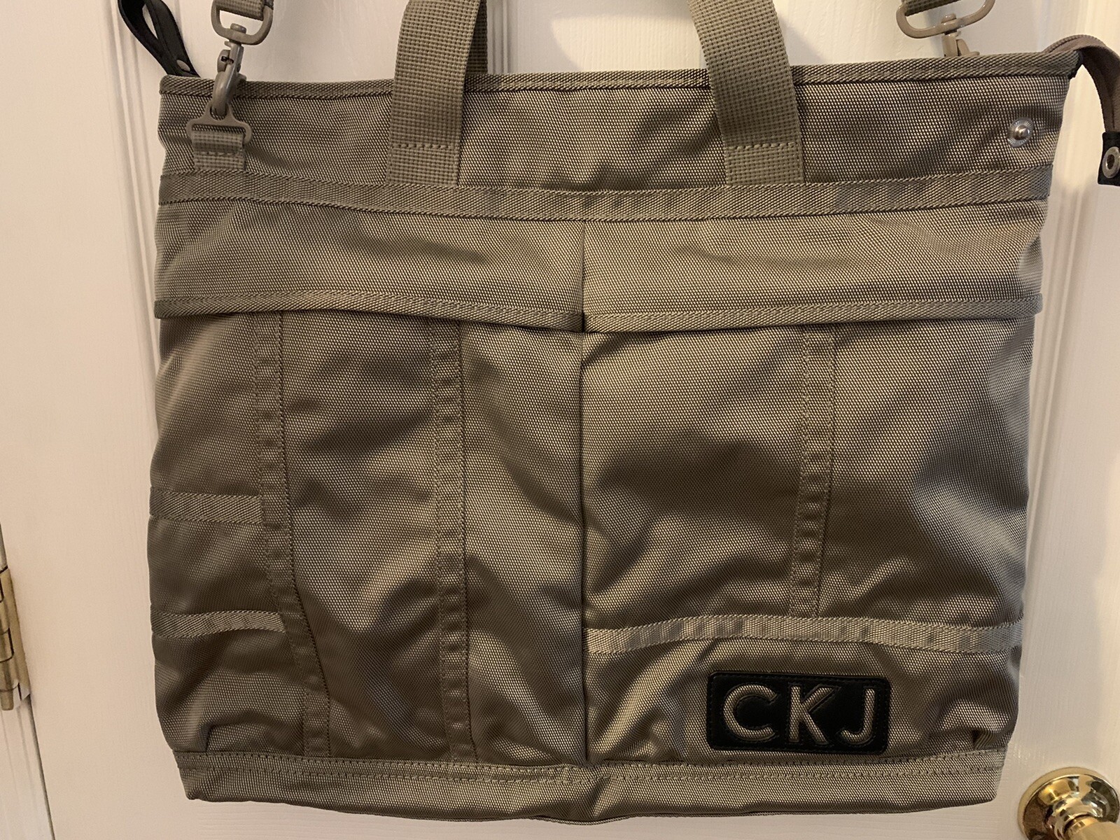 Calvin Klein Jeans CKJ Messenger Bag w/ Adjustable Removable Shoulder Strap NEW
