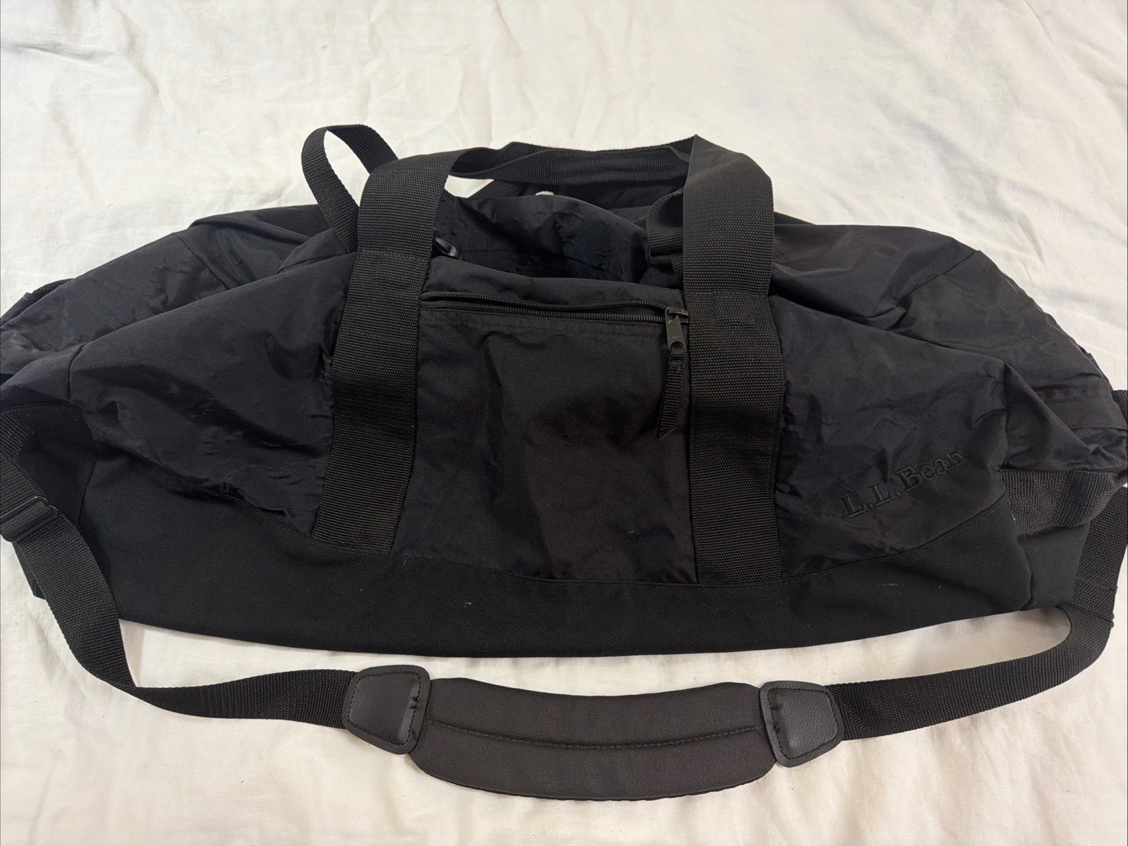 LL Bean Black Duffle Bag With Shoulder Strap Large 33x18x11