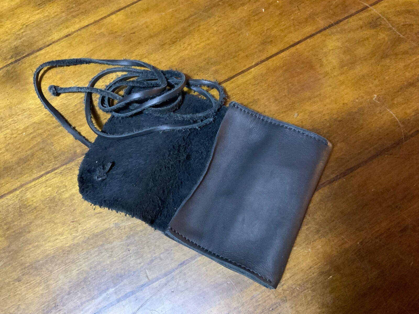 Saddleback Leather Small Black Pouch Cable Bag