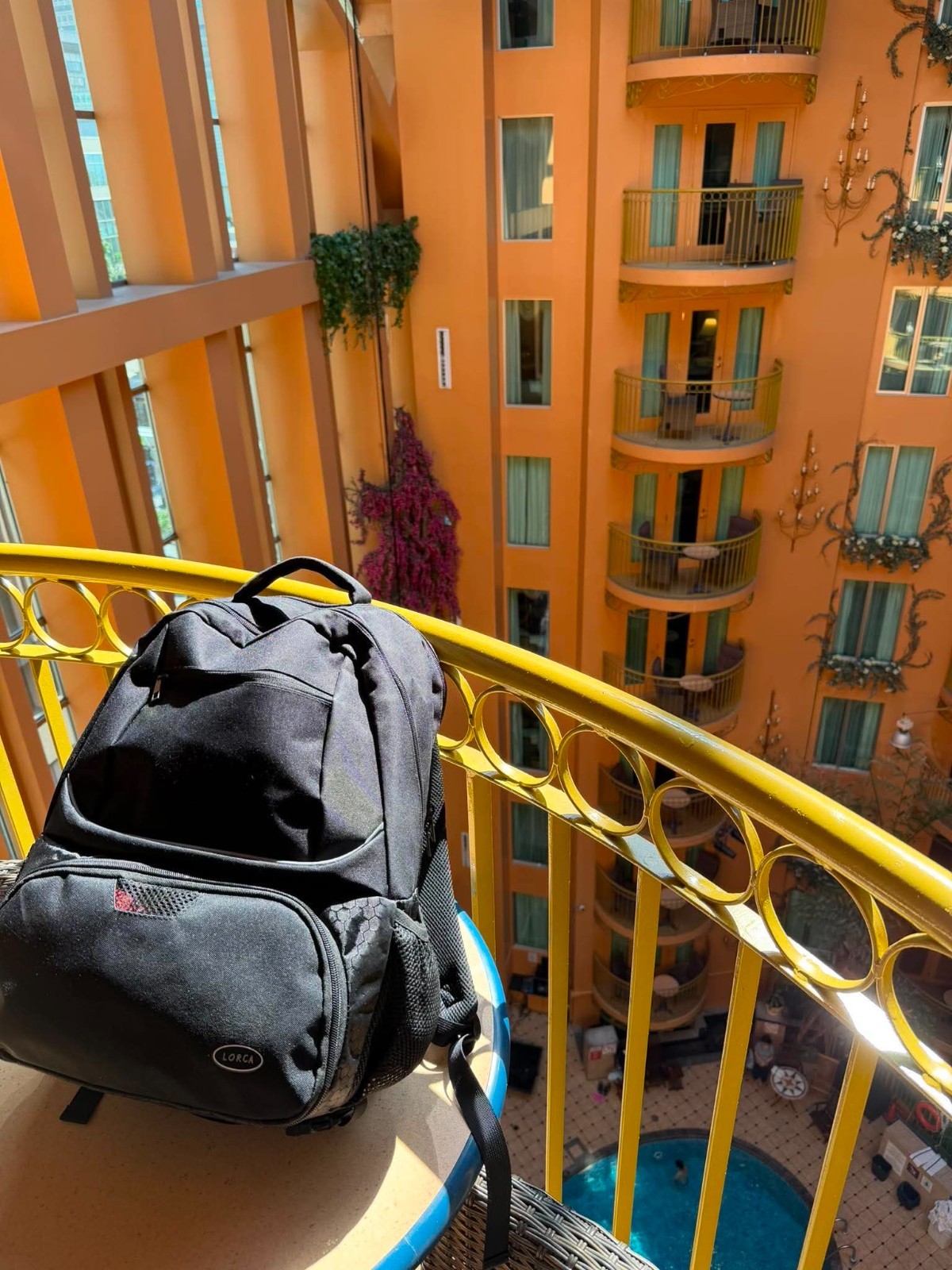 Tennis Backpack with Shoe compartment, Laptop compartment PacknRest Large Black