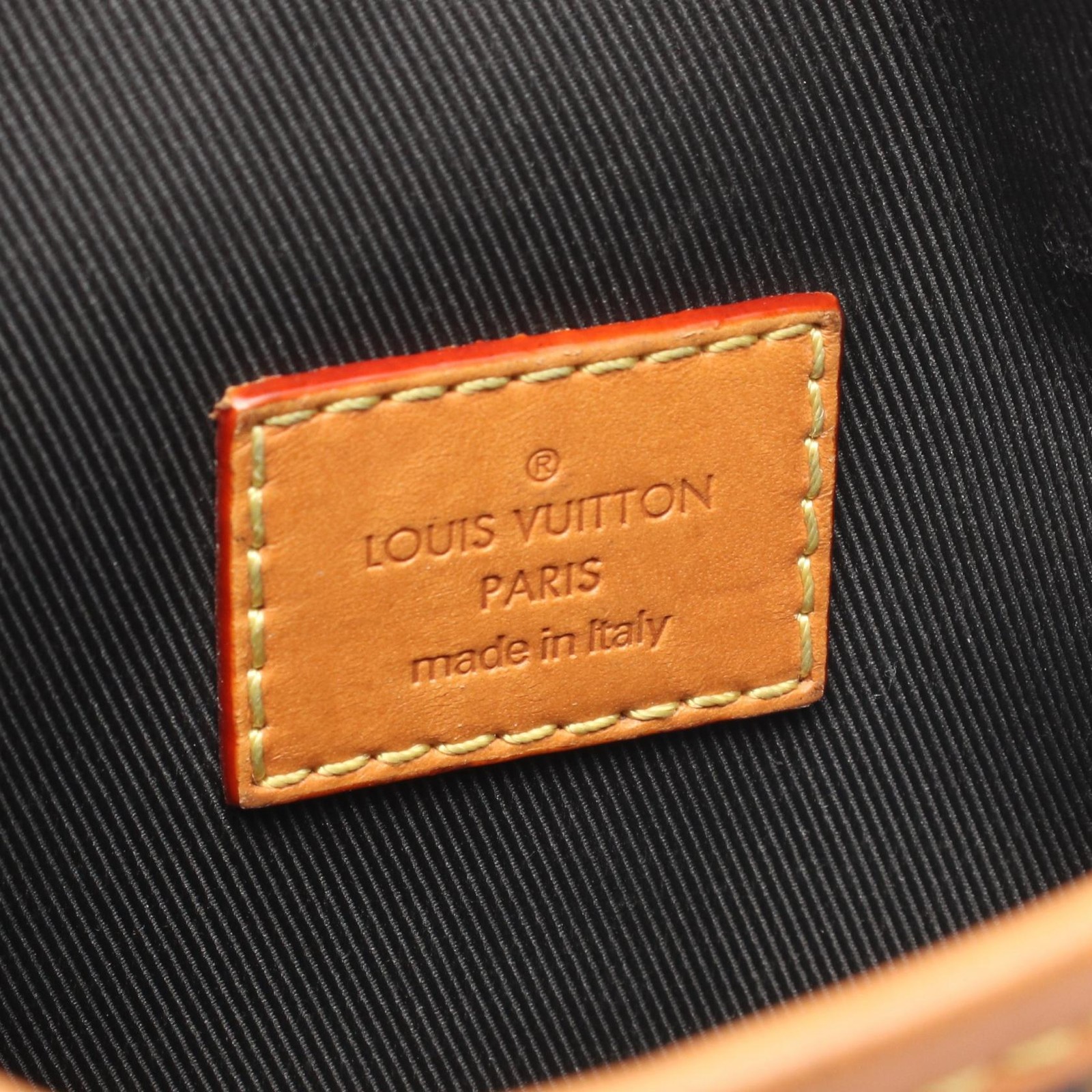 LOUIS VUITTON NIGO Amazon Messenger Shoulder Bag N40357 Damier Giant ebene LV