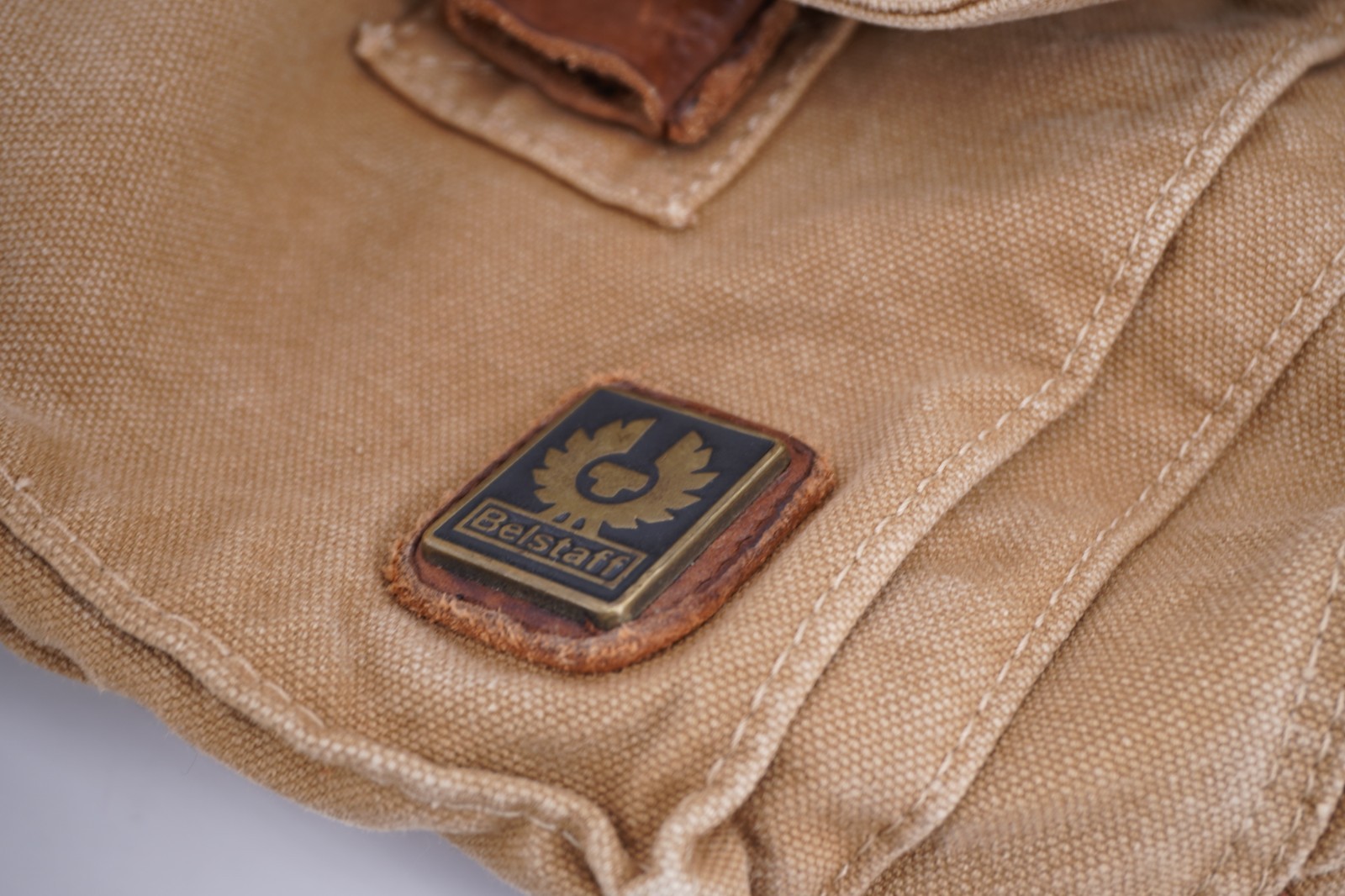 $845 | BELSTAFF COLONIAL COTTON TWILL LEATHER MESSENGER SATCHEL MOUNTAIN TAN