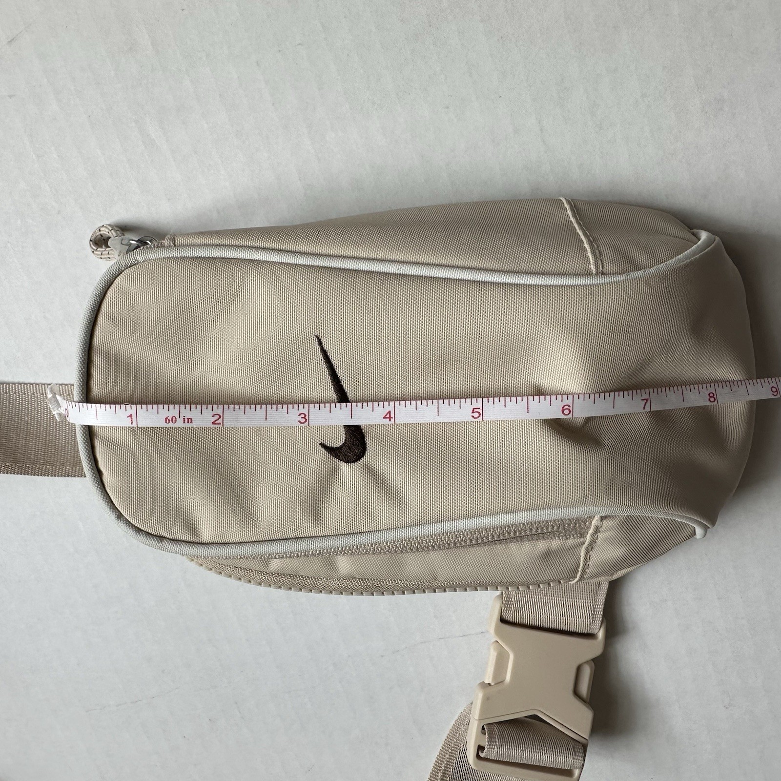 Nike Sportswear Essentials Crossbody Bag 1L Light Bone Brown