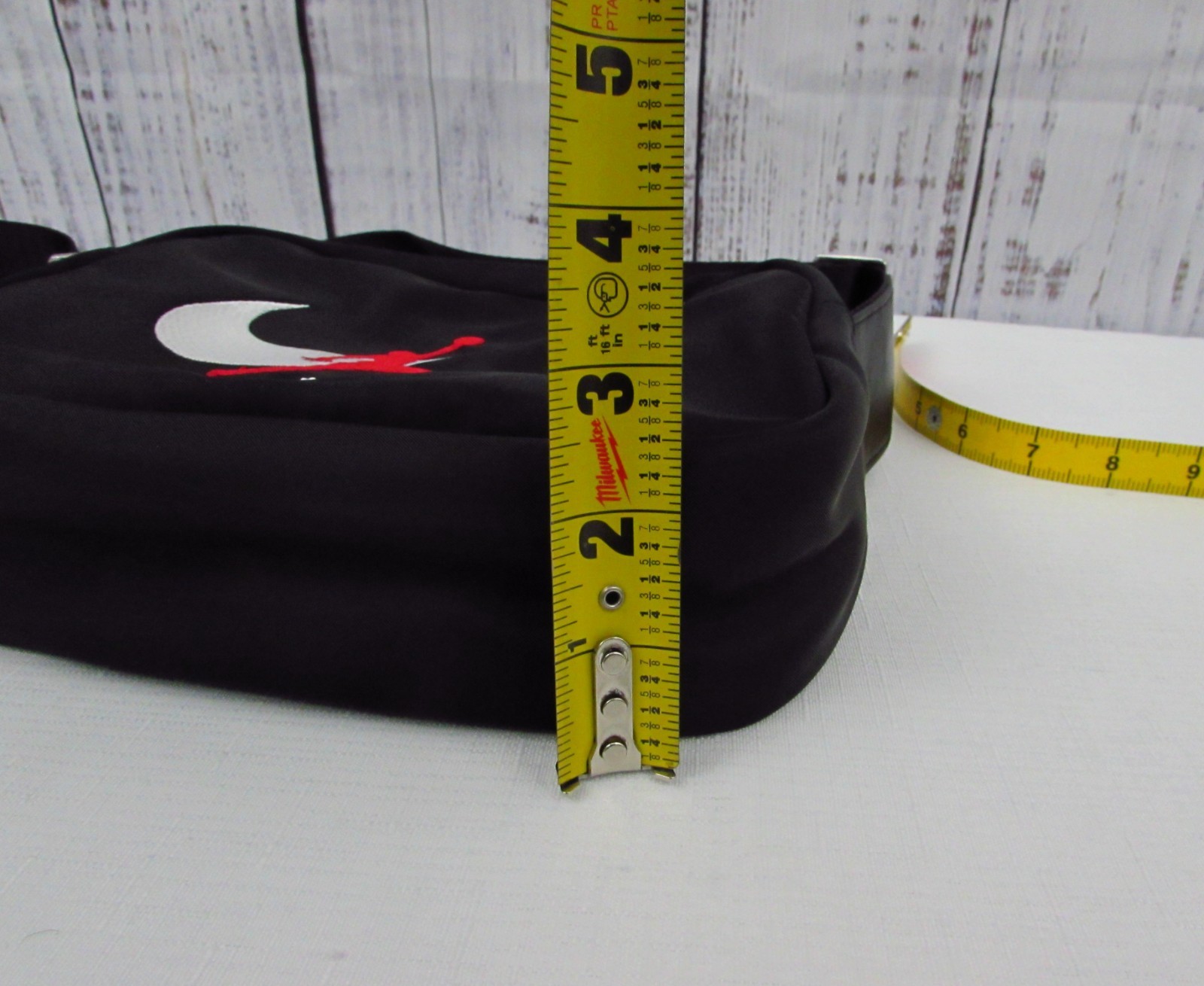 Nike Air Jordan Mini Messenger Bag Black Red Jumpman Crossbody Festival NWT.