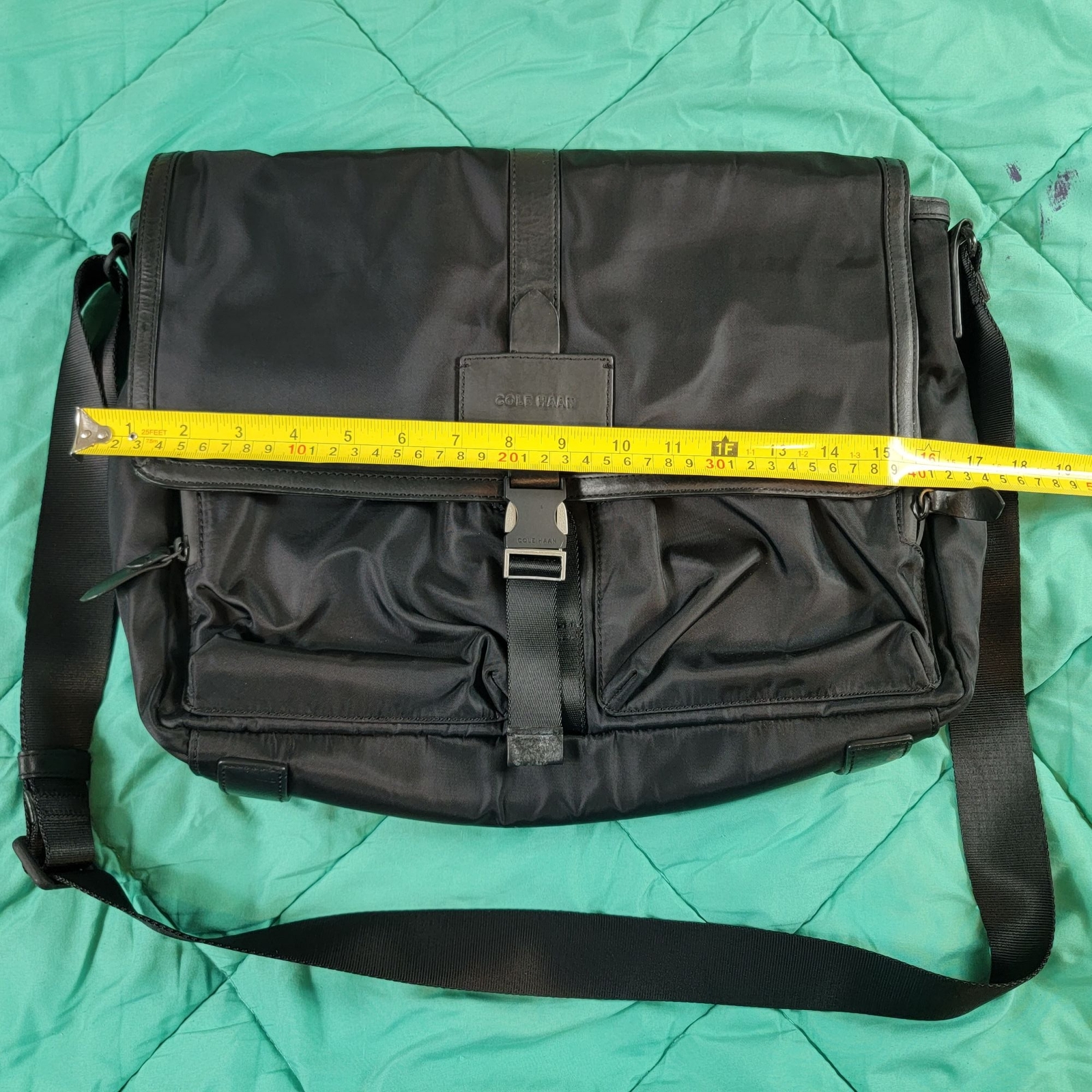 Cole Haan Zerogrand Field Adults Unisex Black Messenger Bag Work Casual Formal