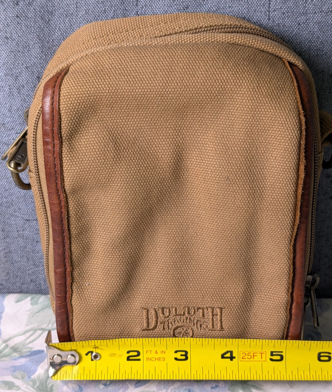 Duluth Trading Company Men’s 8″ Canvas Brown Travel Organizer Belt Pouch Bag