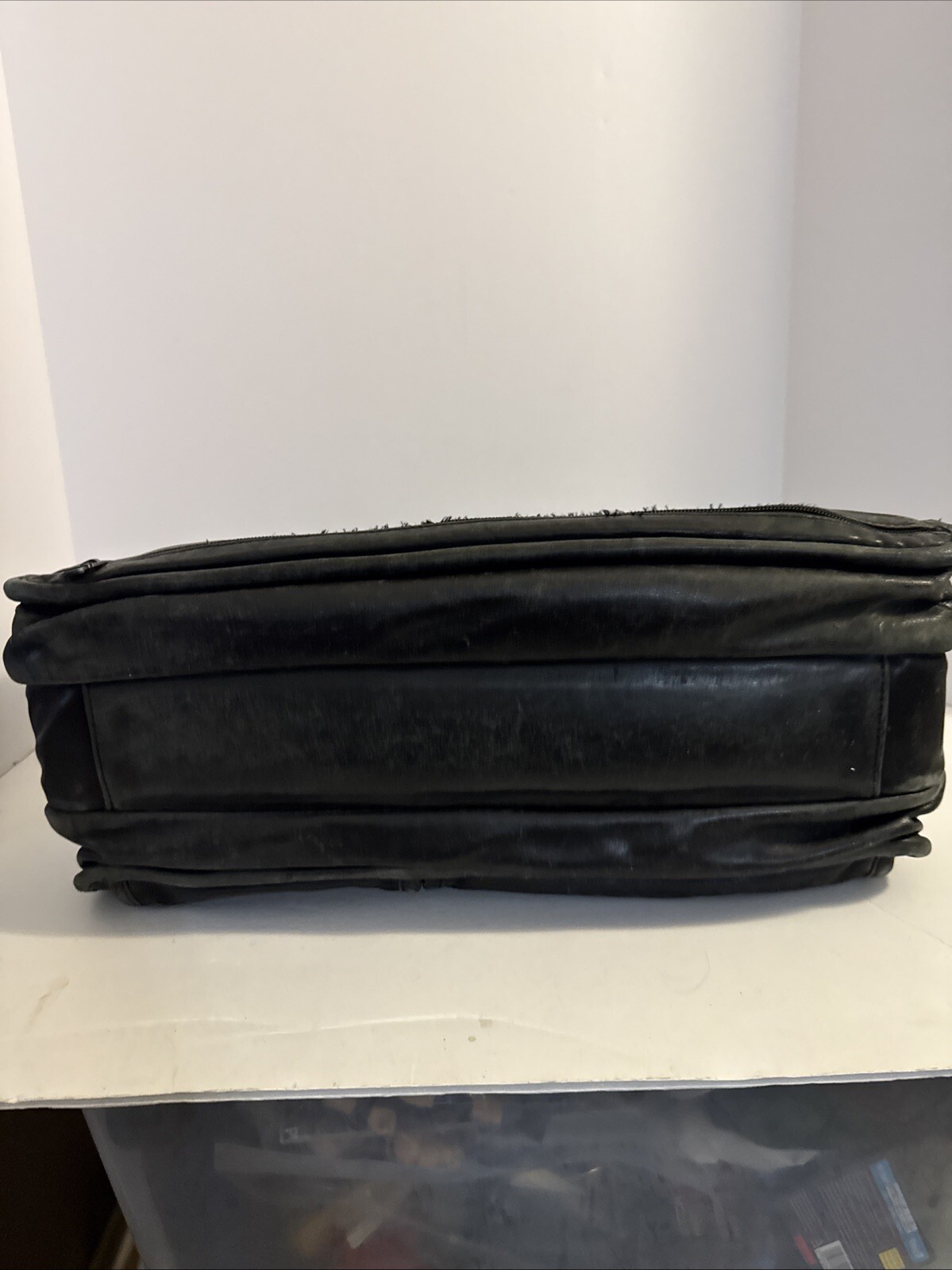 Tumi Alpha Series Black Napa Leather Expandable Briefcase 9674D3