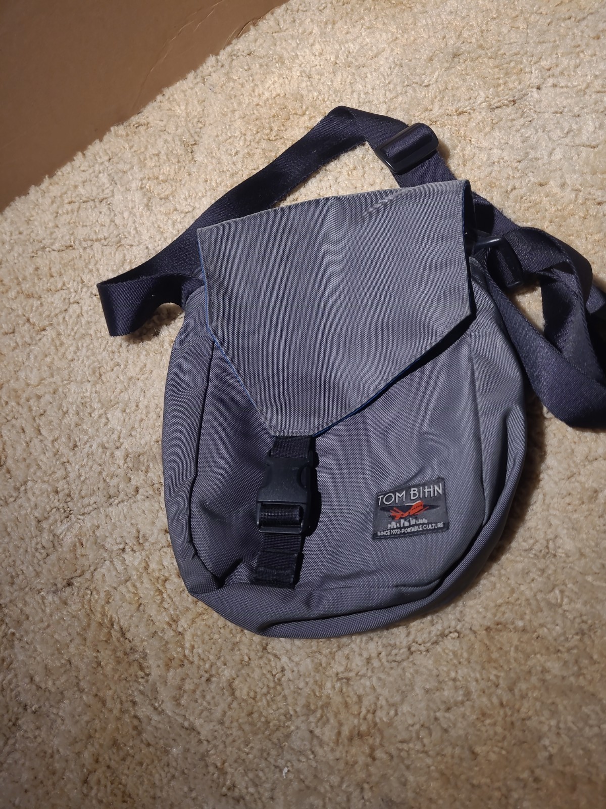 Tom Bihn Medium Cafe Bag Cloud Ballistic/Mountain Grey 210 Cerylon