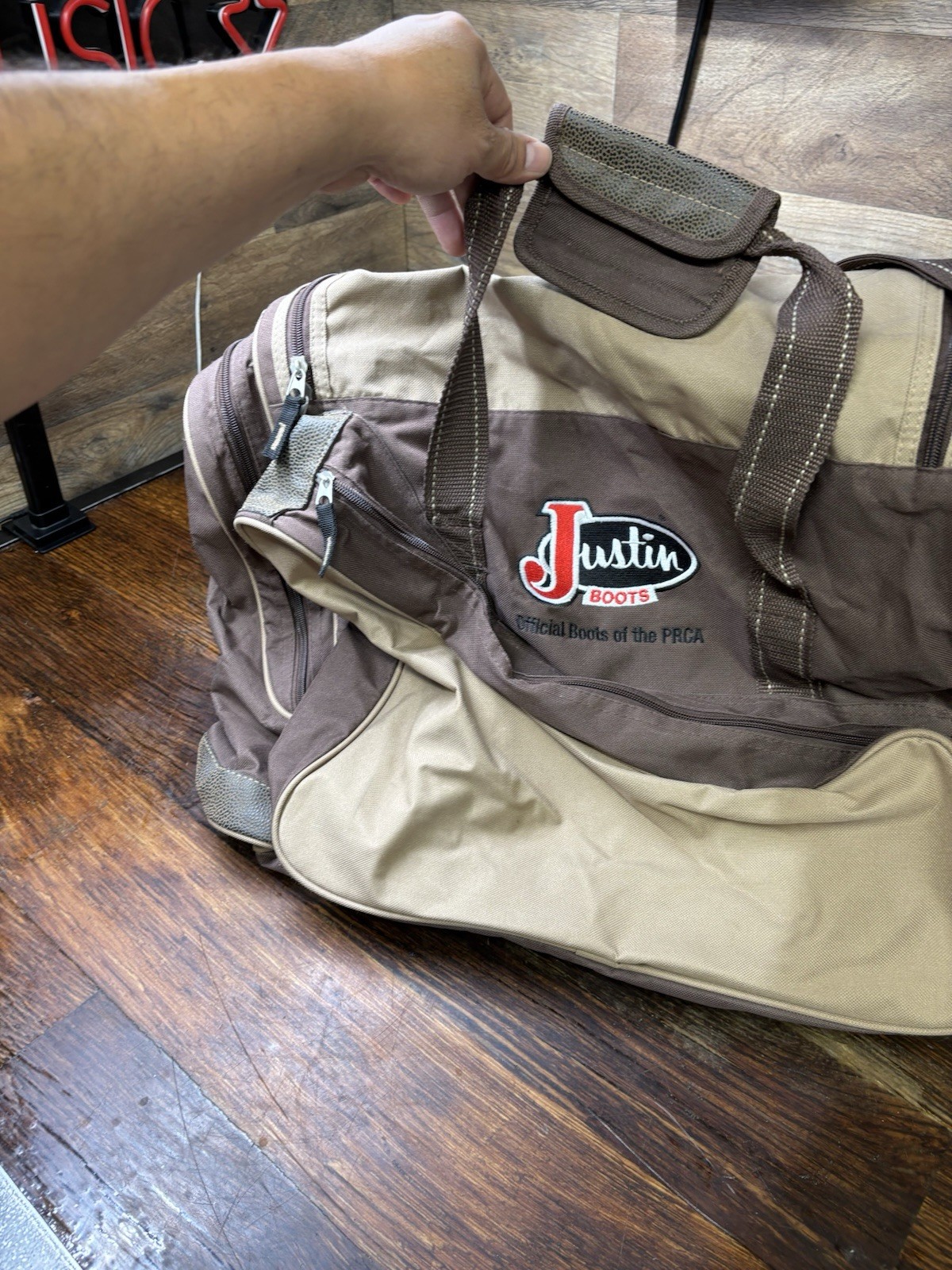 Justin Boots PRCA Rodeo Duffle Shoulder Bag Wrangler NFR Las Vegas 2012