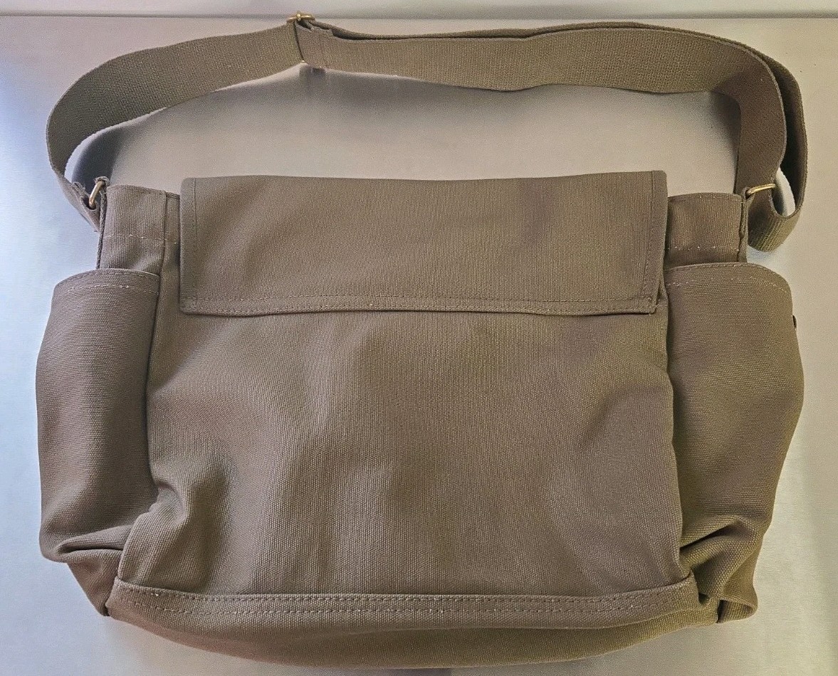 Rothco Air Corps Heavyweight Computer/Book Messenger Bag.