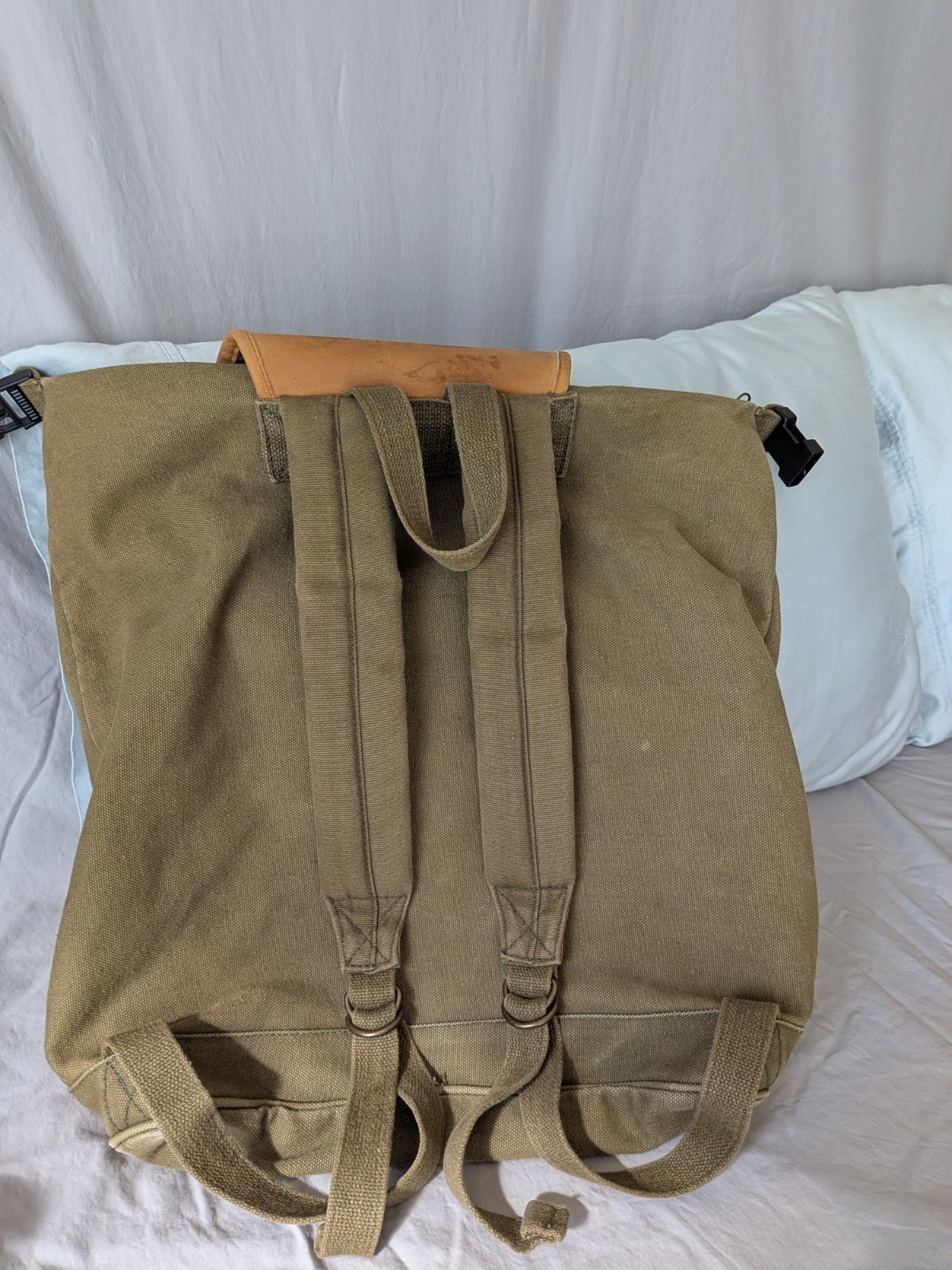 Vintage High Sierra Canvas Leather Backpack Rucksack Hiking Daypack