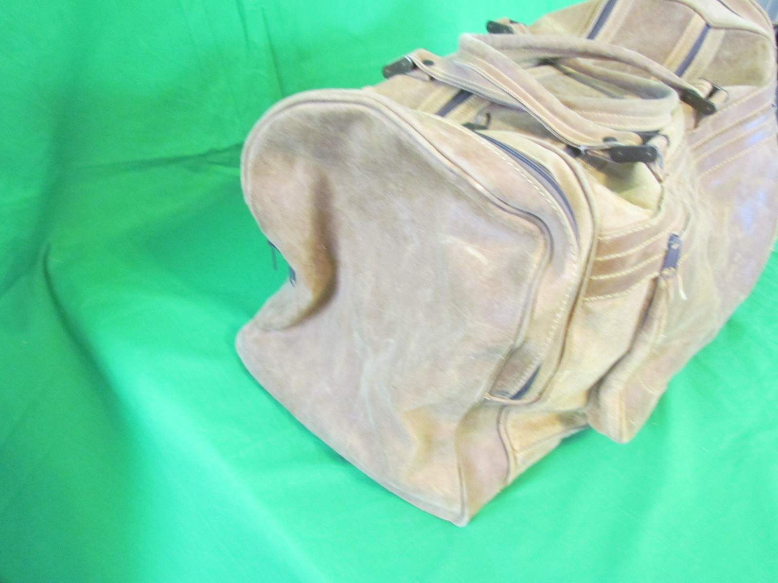 Genuine Leather By AA Nubuck Suede 22″ Duffle Bag Brown Nice but Needs Repair