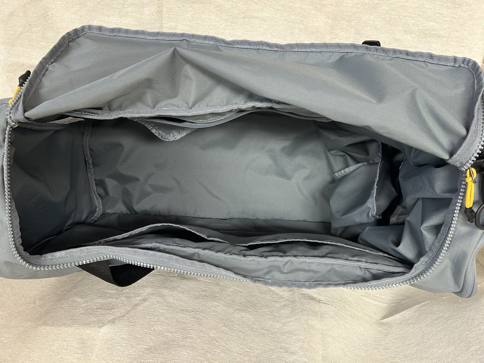 Nike Sport 54L Padded Training Athletic Bag Gray with Interior Shoe Compartment