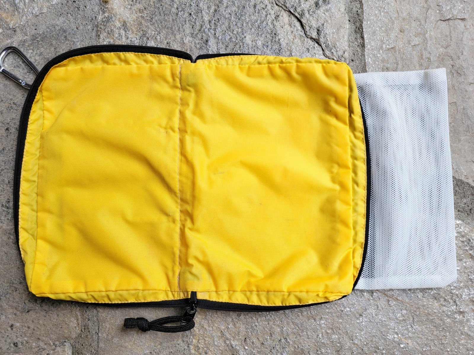 EARLY WINTERS (USA) VTG Hanging Toiletry Bag Backpacking Camping Pouch Organizer
