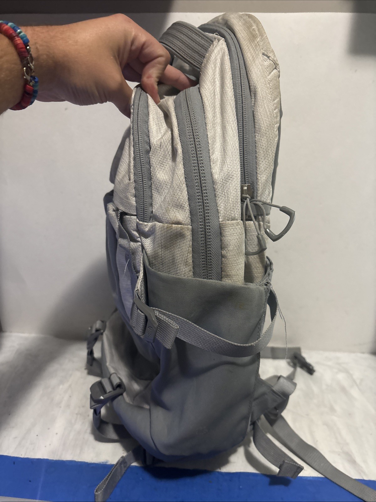 The North Face Backpack Gray Pockets RECON Zip 16” Gray Stains